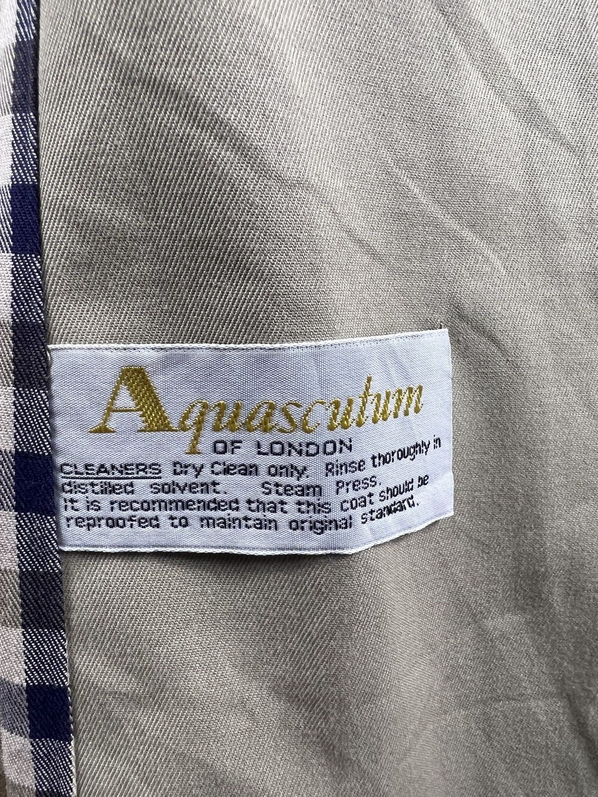 Aquascutum 🔥TRENCH🔥 AQUASCUTUM LONDON TRENCH COAT IN NUDE COLOR Size US M / EU 48-50 / 2 - 10 Thumbnail