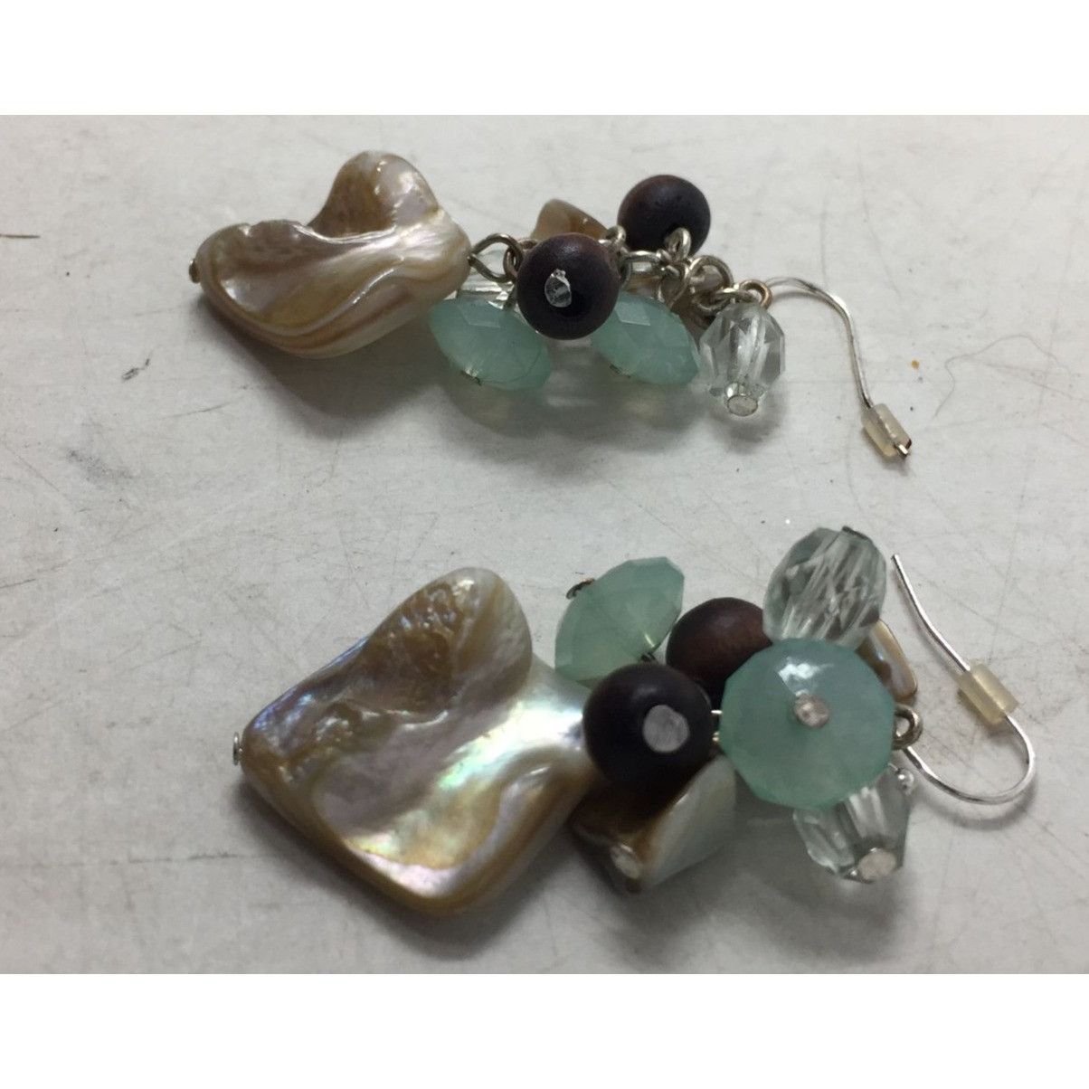 Other Women's Shell and Bead Dangle Earrings Size ONE SIZE - 9 Thumbnail
