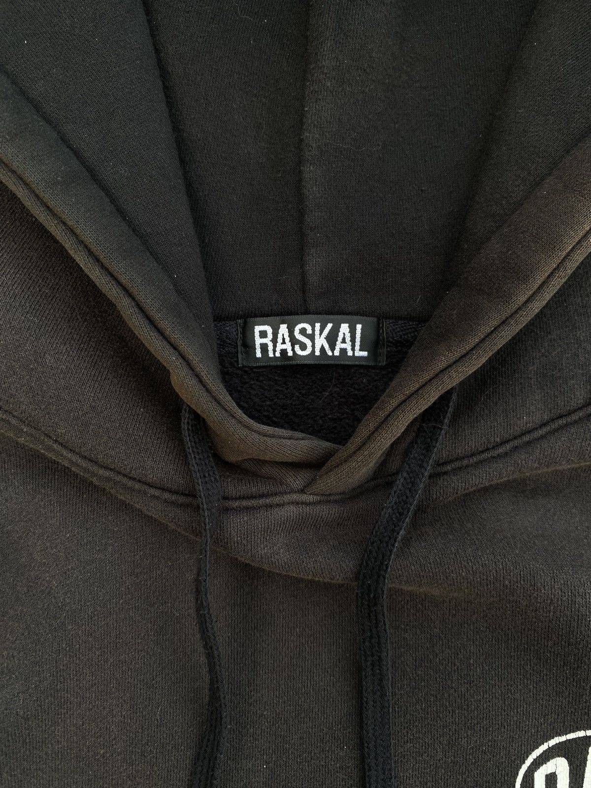 Vintage Hoodie Raskal Washed Black Skate Streetwear Size US L / EU 52-54 / 3 - 3 Thumbnail