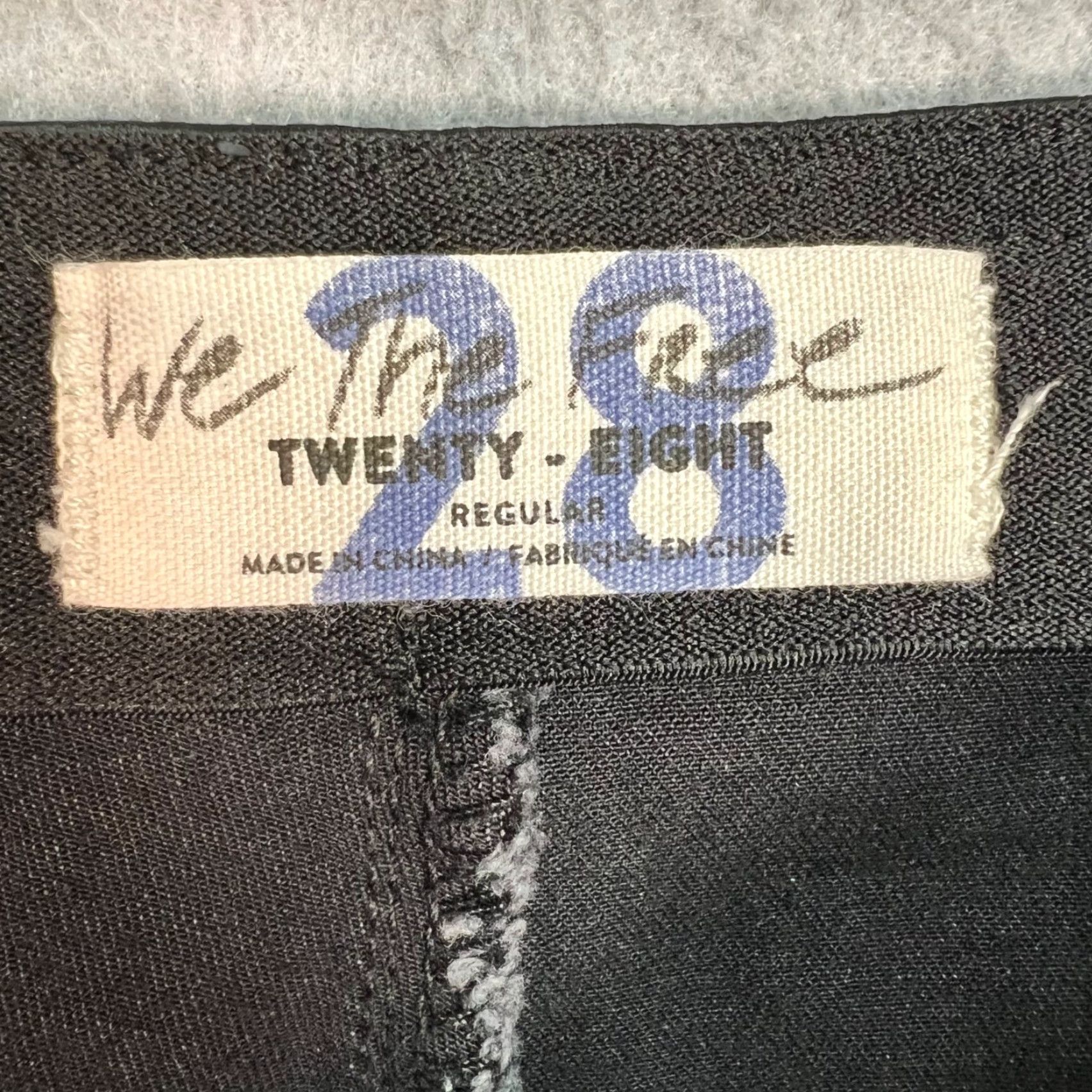 Vintage VINTAGE We The Free Womens Pants Dark Grey High-Waisted Flare 28 Inseam 30 Ankle Cotton Blend Womens Pants(Size 28) Size 28" / US 6 / IT 42 - 3 Thumbnail