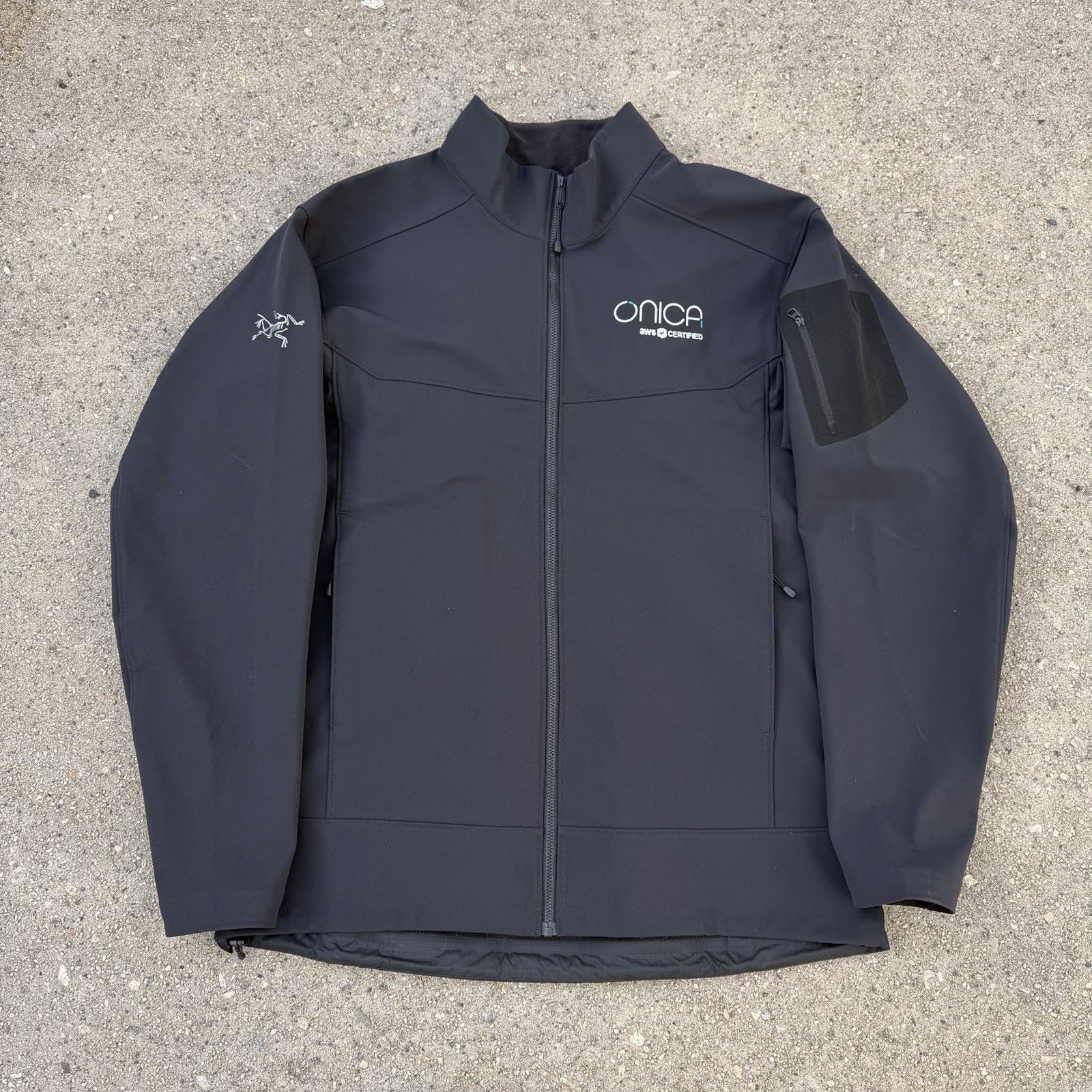 Arc'teryx Arcteryx Black Epsilon LT Jacket Large Gorpcore Streetwear Size US L / EU 52-54 / 3 - 1 Thumbnail