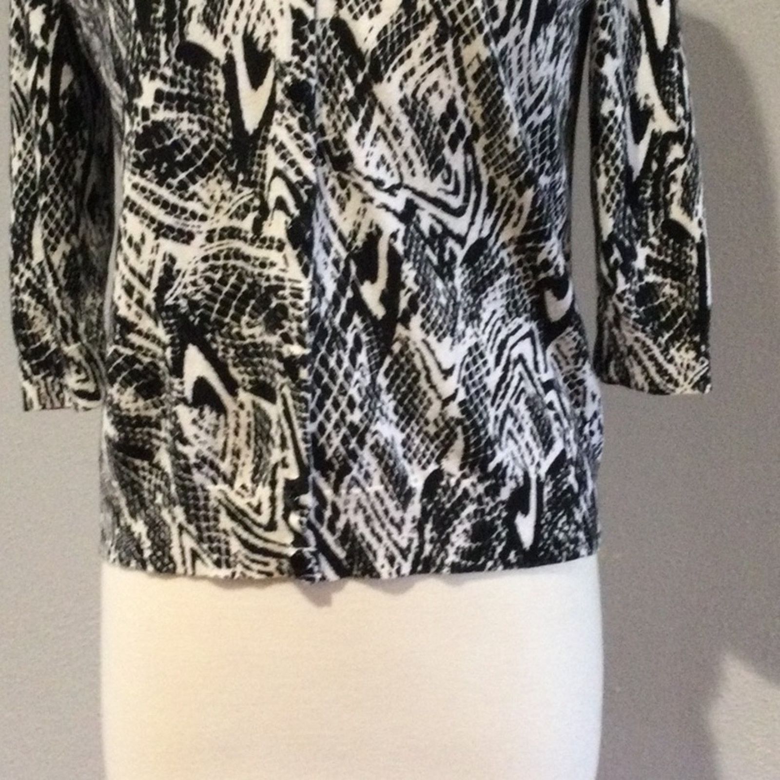 Other Designer Originals Black & White Button Front Cardigan PL Size L / US 10 / IT 46 - 3 Thumbnail