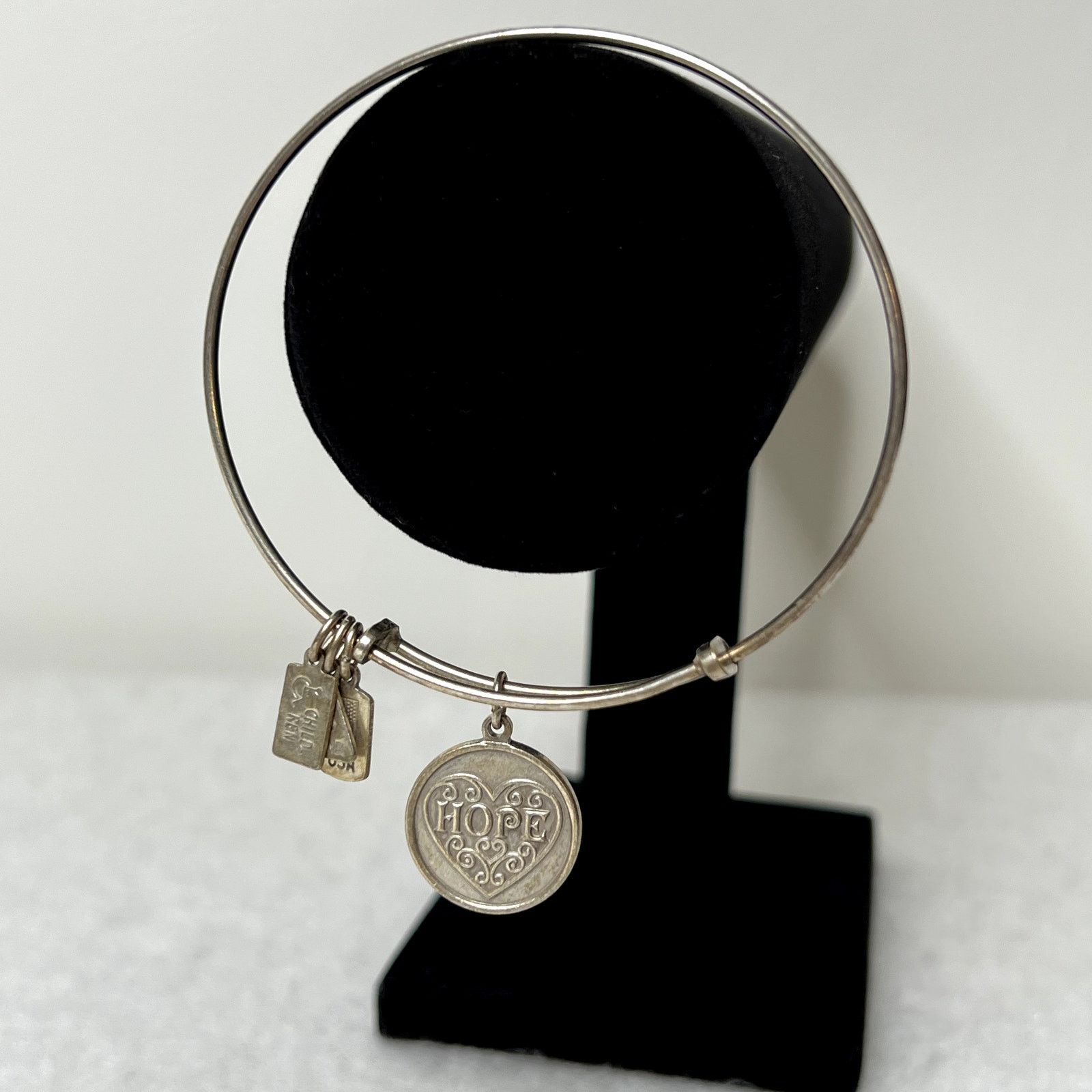 Other Wind and Fire Silver Hope Charm Bangle Bracelet Size ONE SIZE - 4 Thumbnail