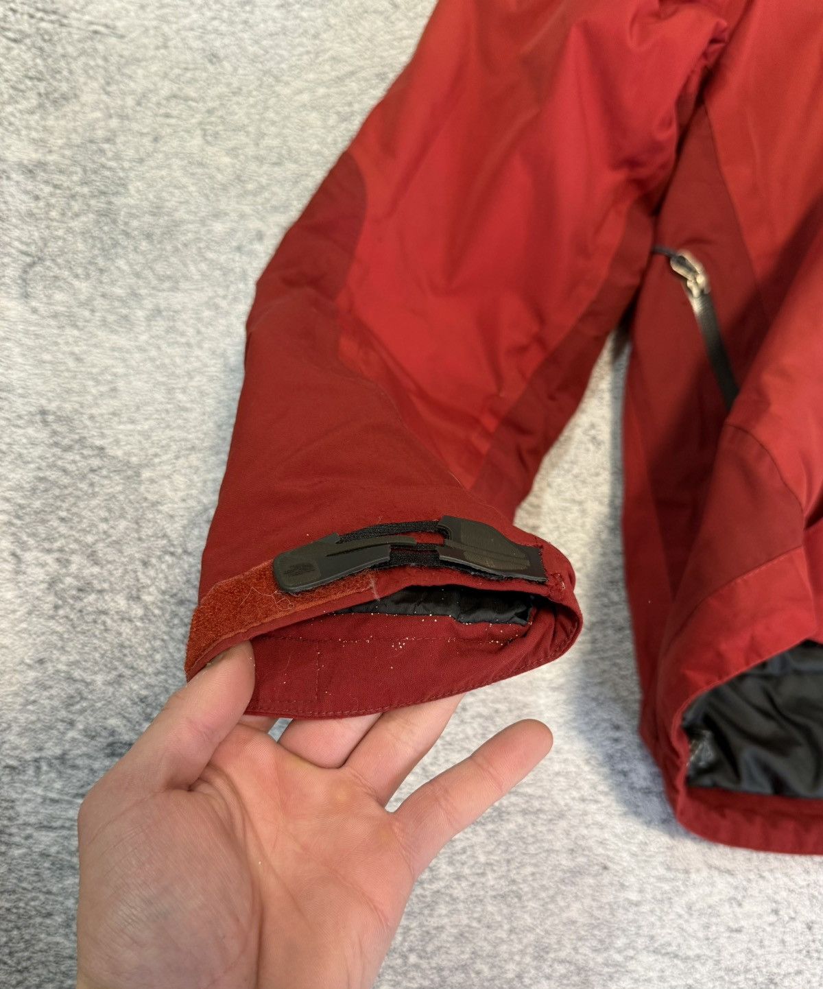 The North Face The North Face Summit Series HyVent Alpha Primaloft Jacket L Size US L / EU 52-54 / 3 - 22 Thumbnail