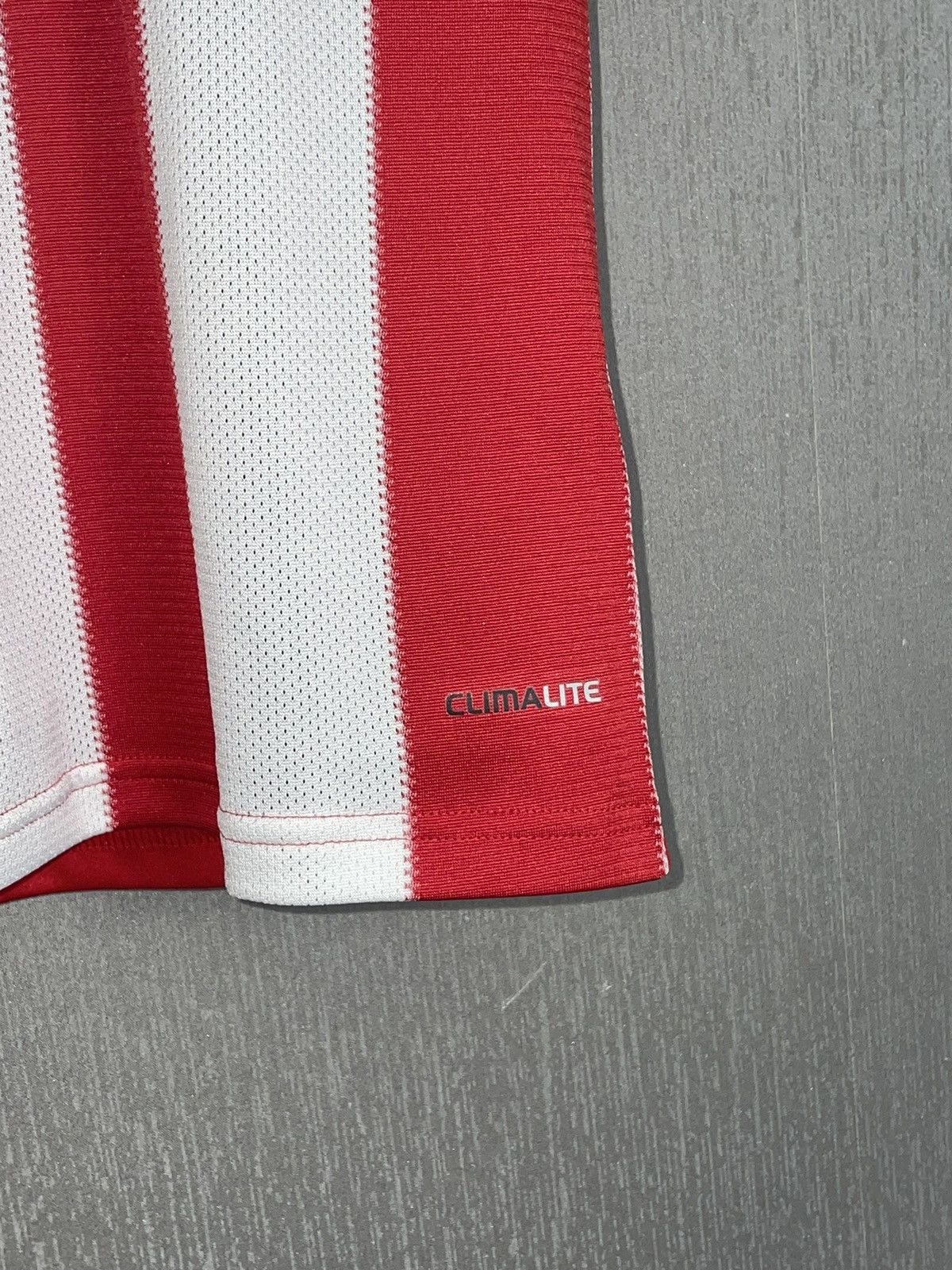 Adidas × Vintage Rare Vintage 2010 Bayern Munchen Home Jersey Size US L / EU 52-54 / 3 - 10 Thumbnail