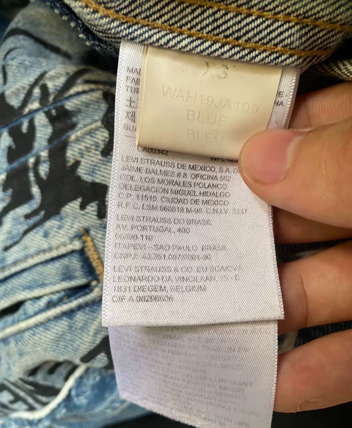 Vetements Vetements 18aw Totem Deconstruction Patchwork Denim Jacket Size US XS / EU 42 / 0 - 9 Thumbnail