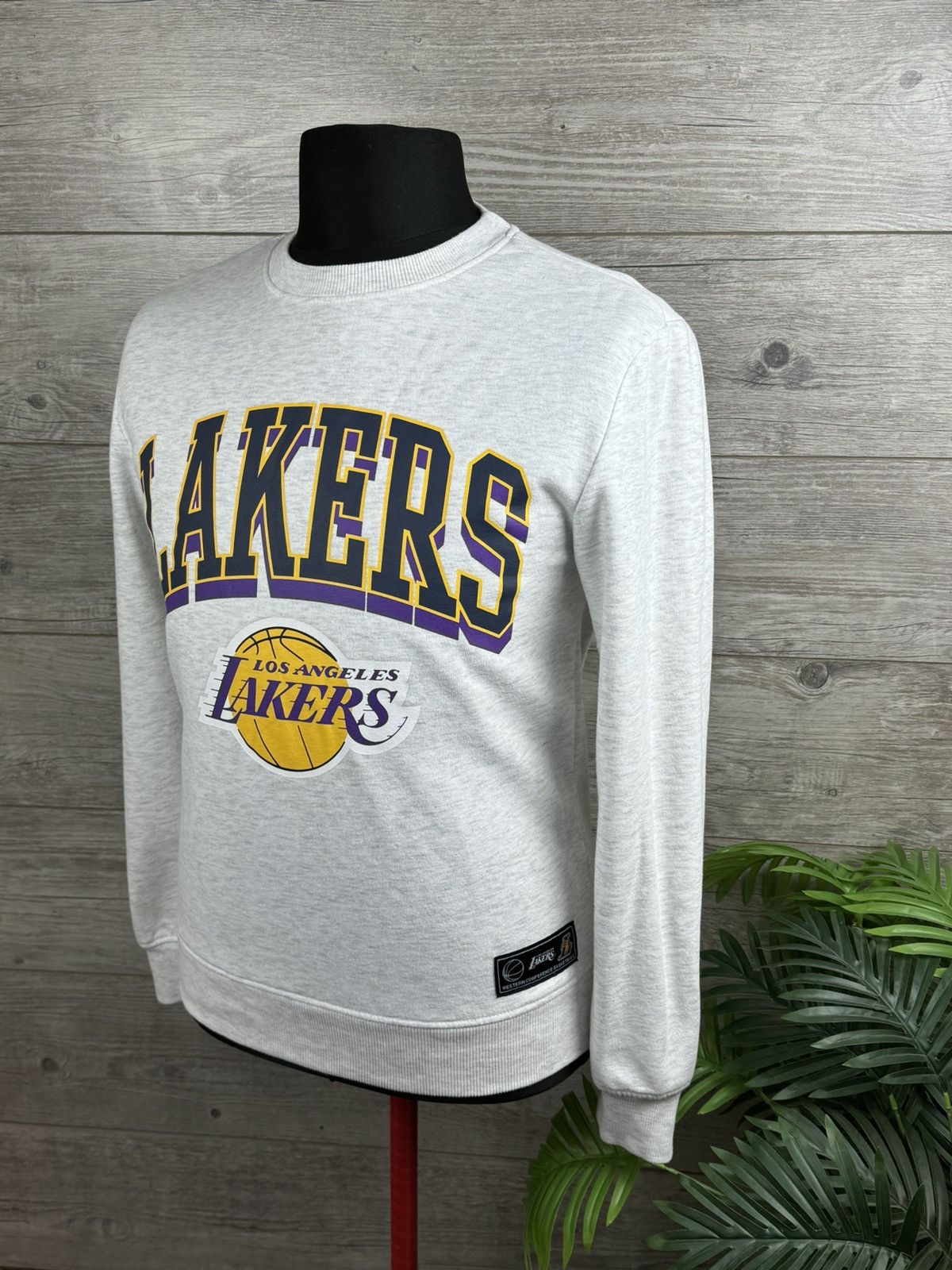 NBA Lakers Los Angeles USA style Sweatshirt size S Size US S / EU 44-46 / 1 - 11 Thumbnail