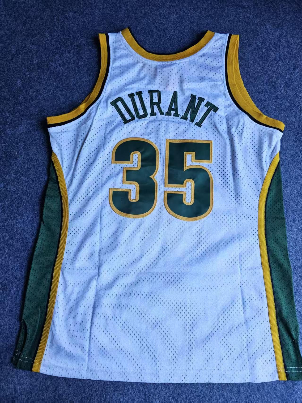 NBA 2007 08 Seattle SuperSonics 35 Kevin Durant Jersey Size US M / EU 48-50 / 2 - 2 Thumbnail