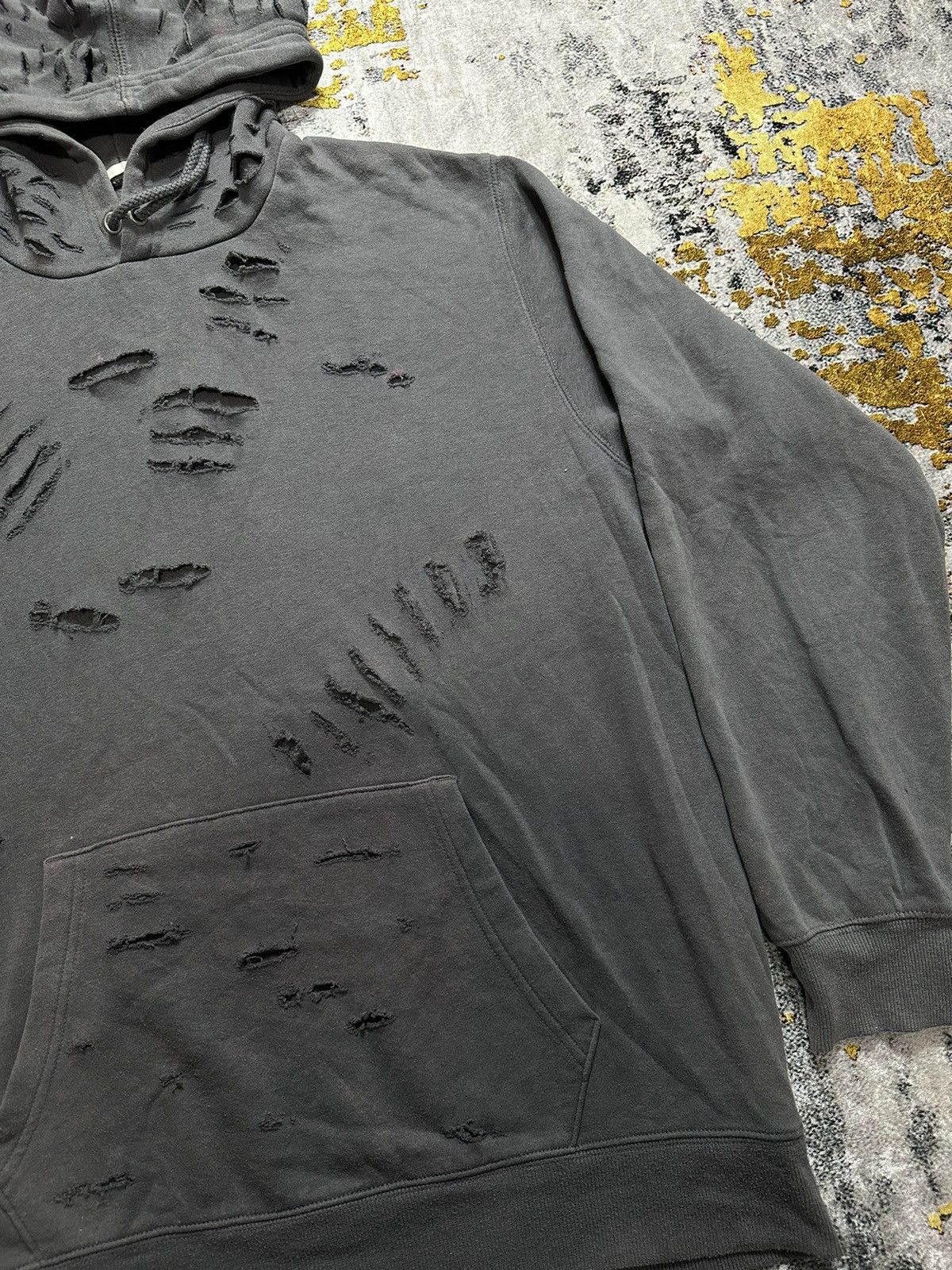 Le Grande Bleu (L.G.B.) CRAZY DISTRESSED GRUNGE PUNK STYLE GU HOODIE FADED Size US XL / EU 56 / 4 - 4 Thumbnail