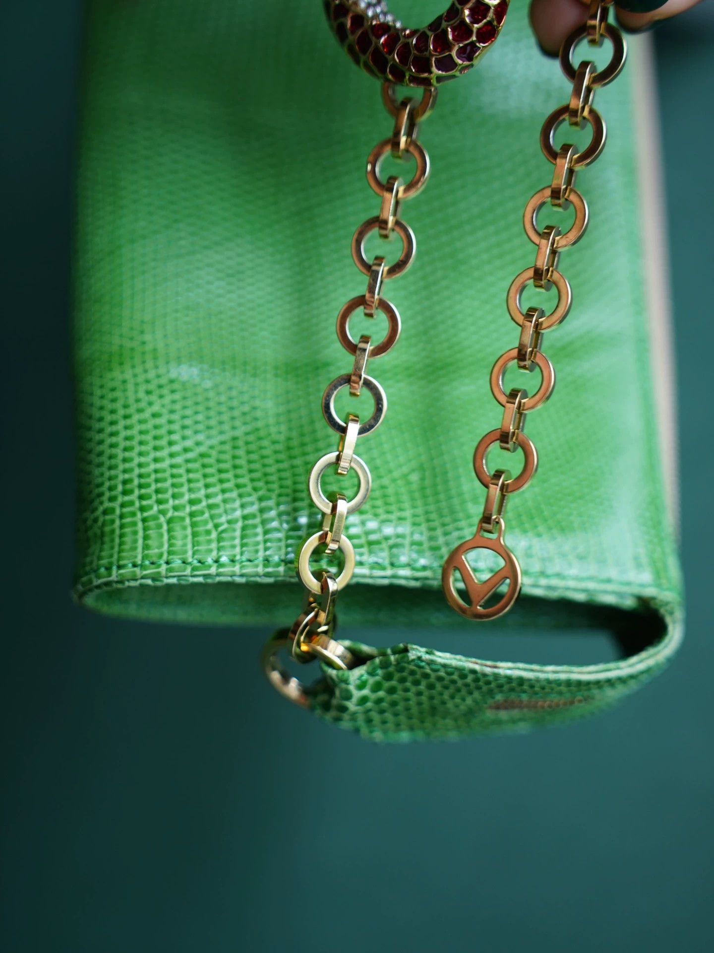 Valentino Valentino 2001 Lizard Enamel Snakehead Chain Clutch Size ONE SIZE - 6 Thumbnail