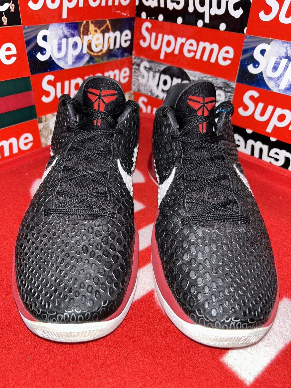 Nike Nike Kobe 6 ‘Bred’ 429659-001 size 12 VNDS RARE KOBE VI Size US 12 / EU 45 - 2 Thumbnail