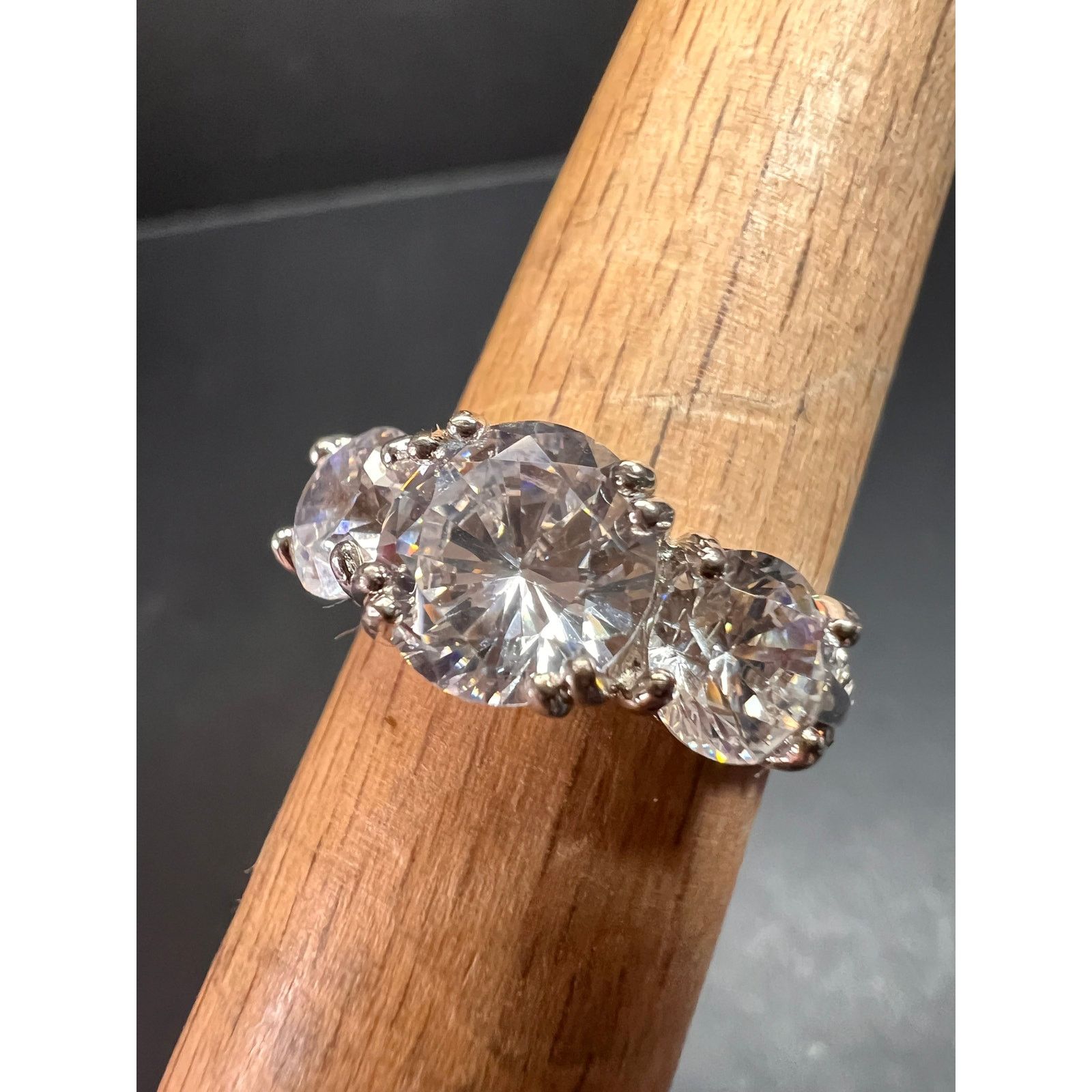 Other Vintage 3 stone CZ sterling silver ring size 7 Size ONE SIZE - 12 Thumbnail