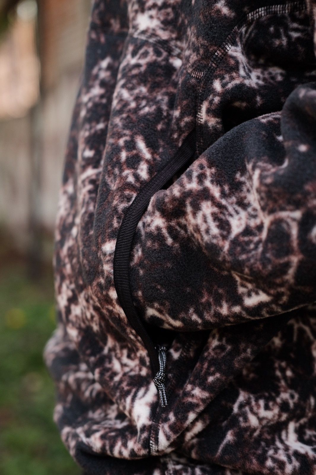 Nike × Nike ACG Nike Acg wolf tree | Grailed