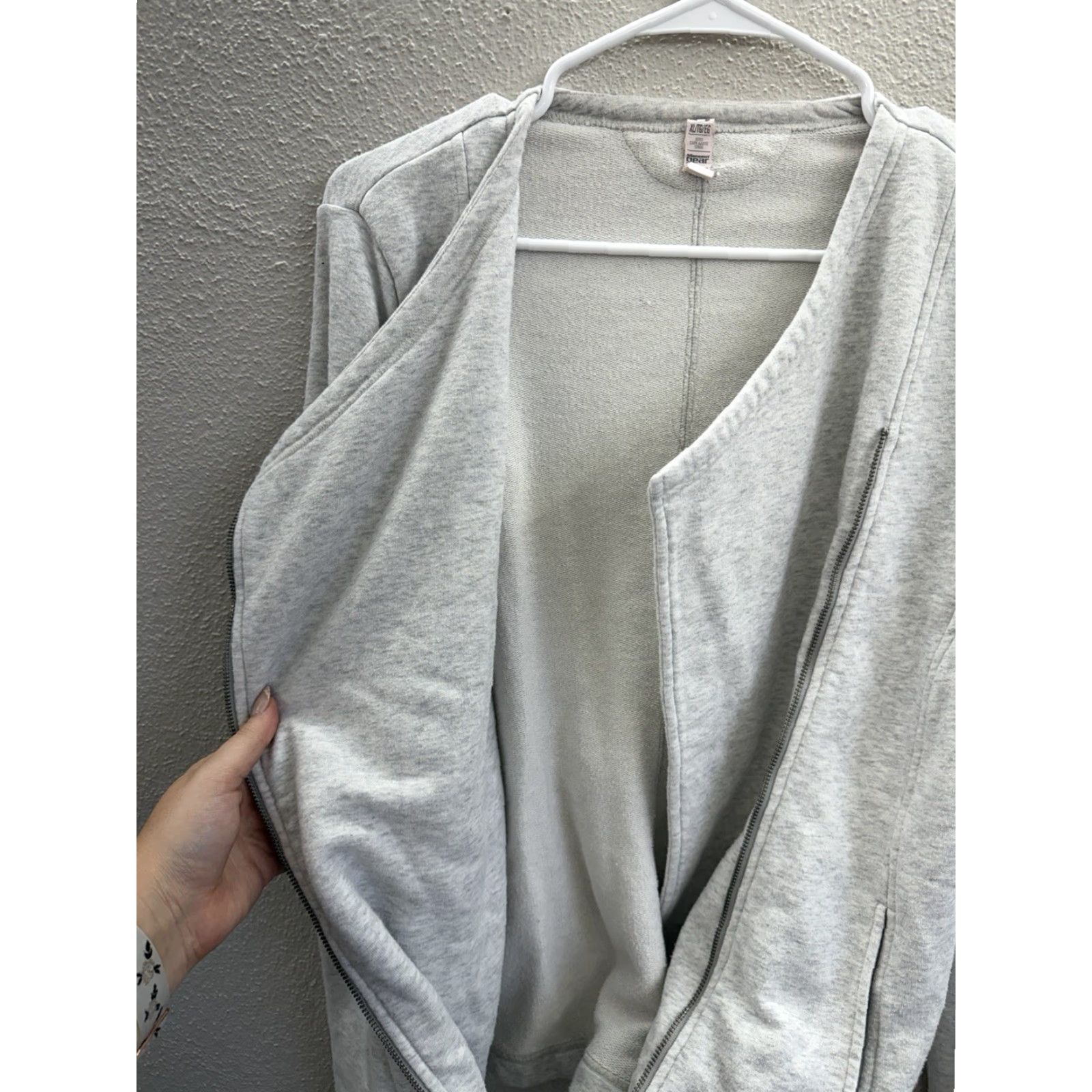 Under Armour Under Armour Womens Jacket XL Fitted Gray All Seasons Zip Up | City Outdoor | Regular Fit Womens Jacket Size XL / US 12-14 / IT 48-50 - 5 Thumbnail