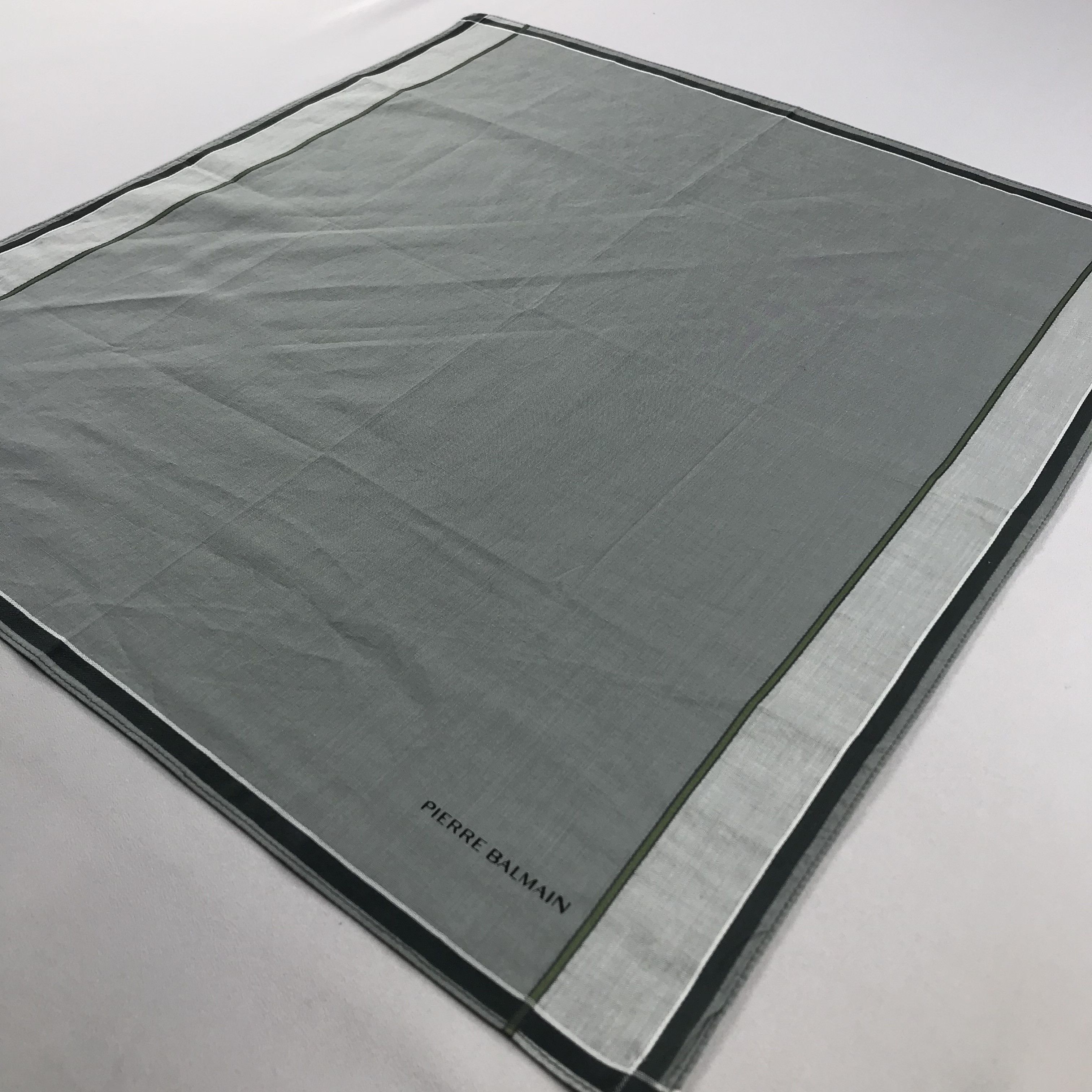 Pierre Balmain Pierre Balmain Handkerchief / Bandana / Neckerchief C685 Size ONE SIZE - 4 Thumbnail
