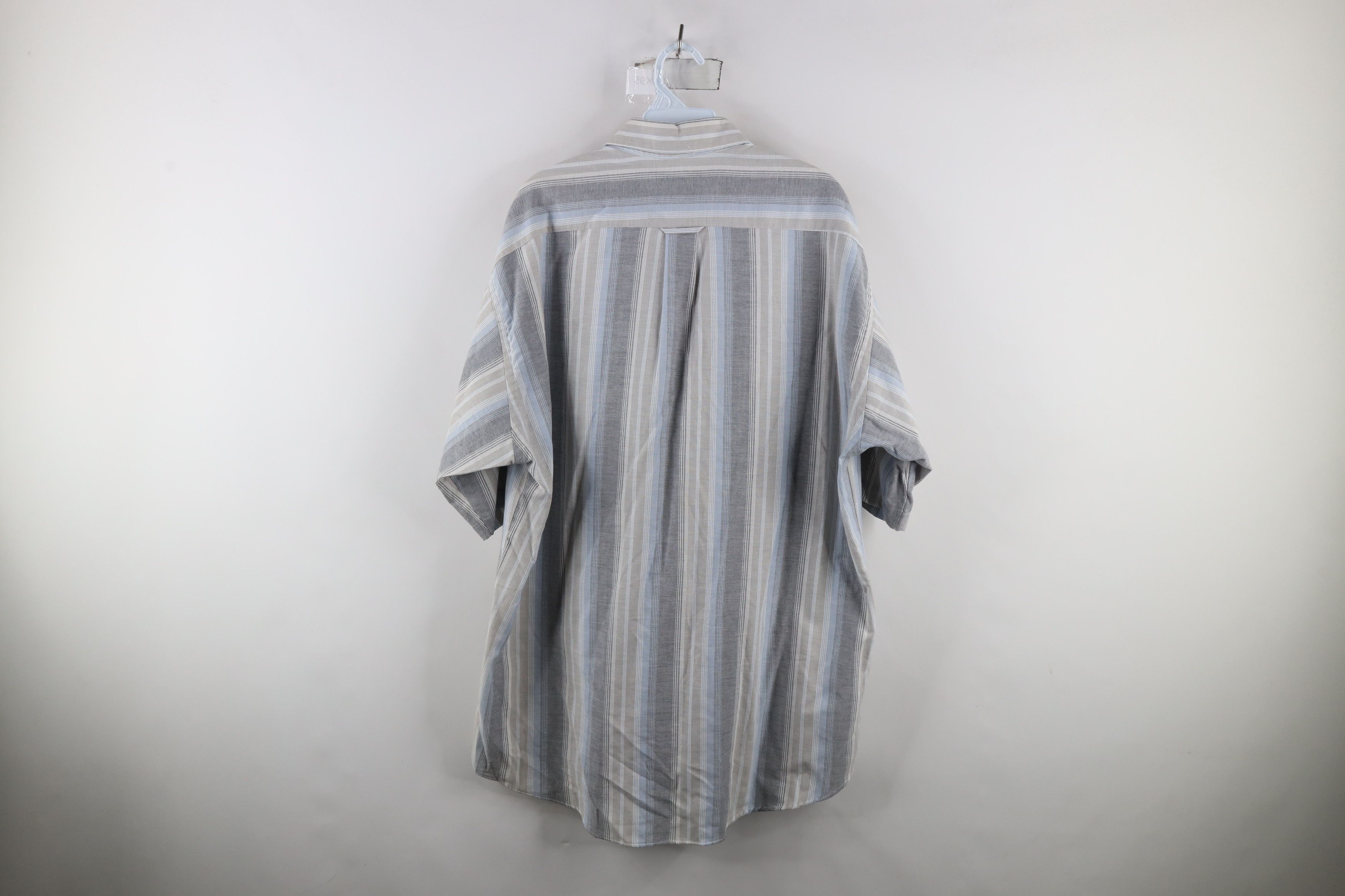 Vintage Vintage 90s Streetwear Block Short Sleeve Button Down Shirt Size US XL / EU 56 / 4 - 9 Thumbnail