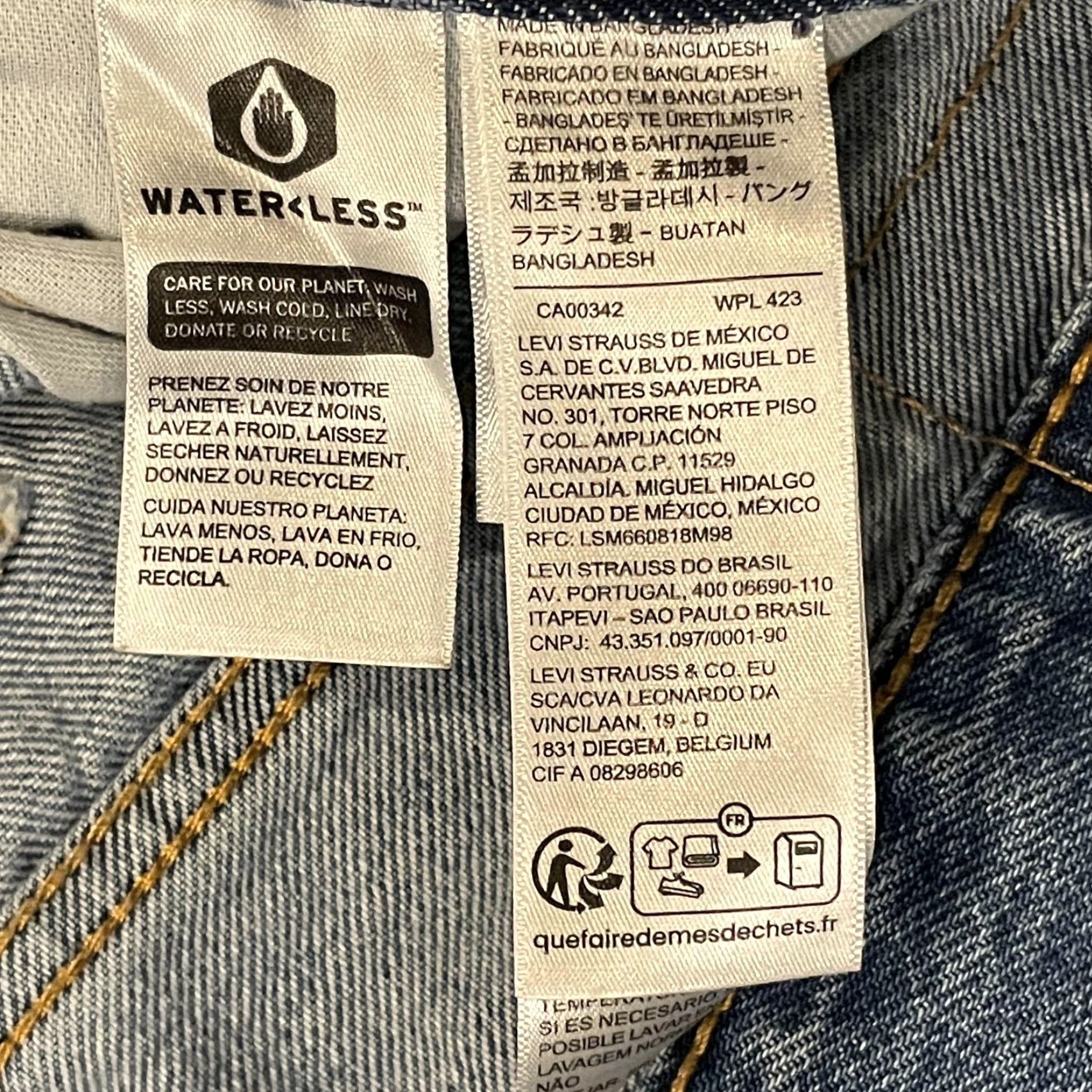 Levi's Levis 405 Denim Shorts Mens 34 Blue Classic Relaxed Fit Casual Bermuda Flat Front Pockets Denim WaterLess 10 in Inseam Size US 34 / EU 50 - 5 Thumbnail