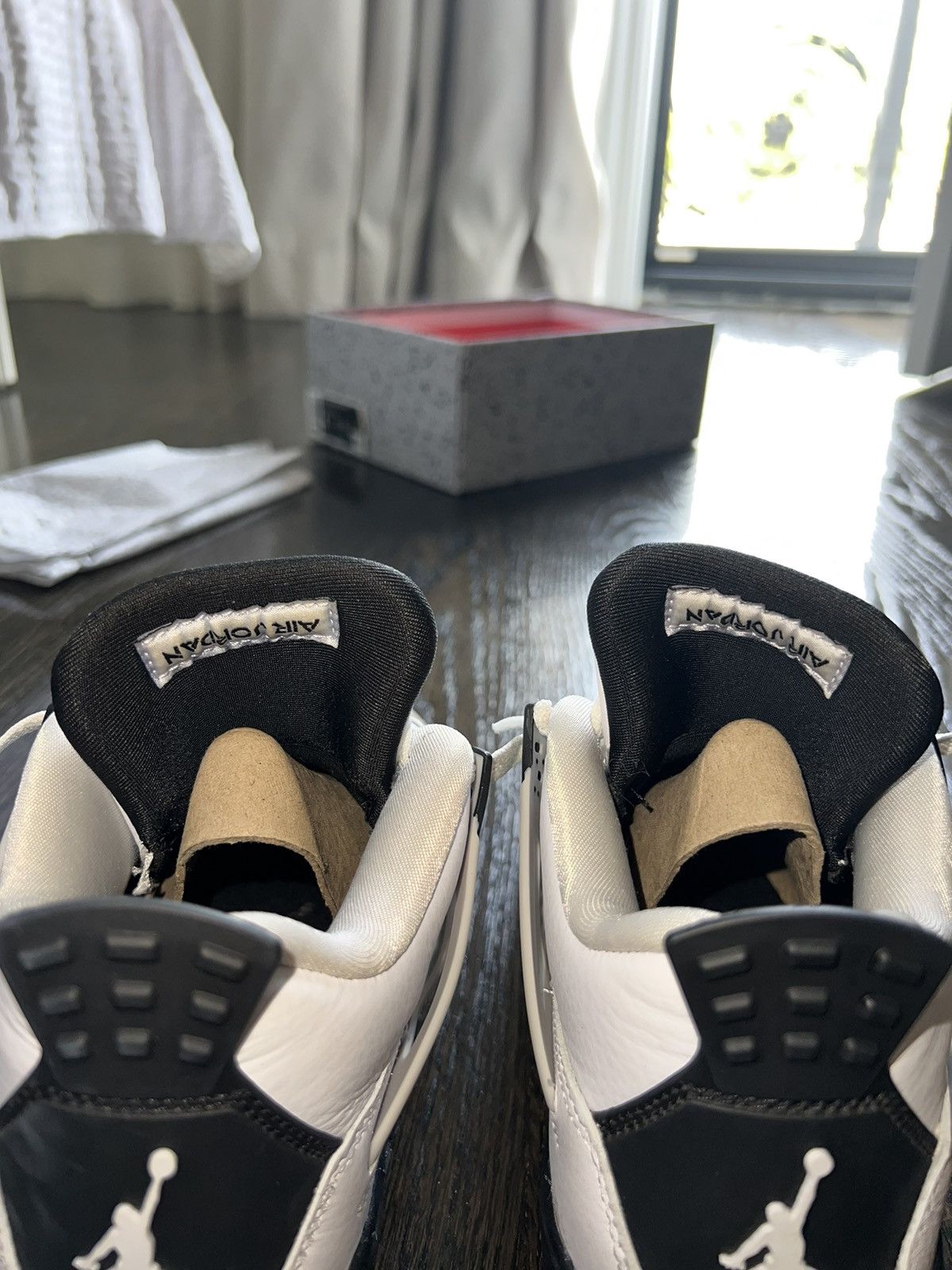 Jordan Brand × Nike Military Black Jordan 4 Retro Size 4Y Size US 5.5 / IT 35.5 - 9 Thumbnail