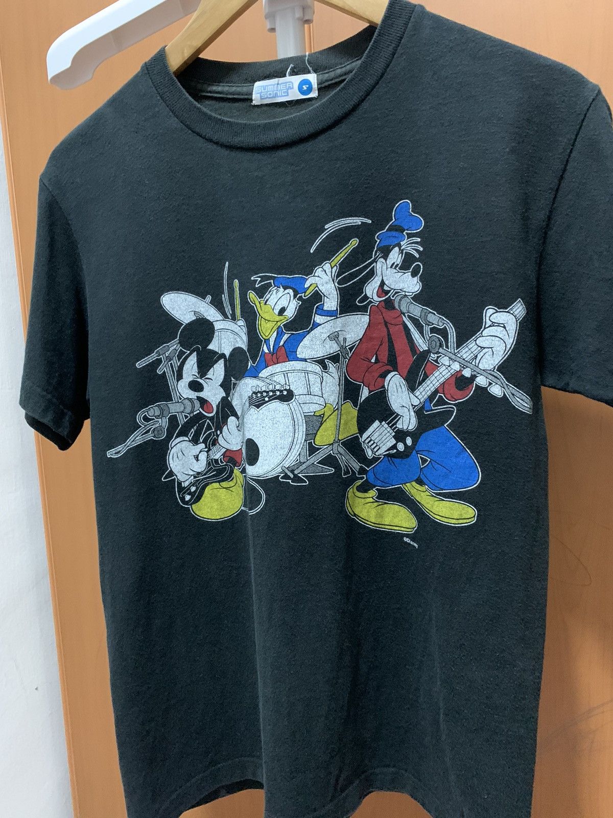 Band Tees RARE Y2K SUMMER SONIC X DISNEY 2013 TOUR TEE Size US M / EU 48-50 / 2 - 13 Thumbnail
