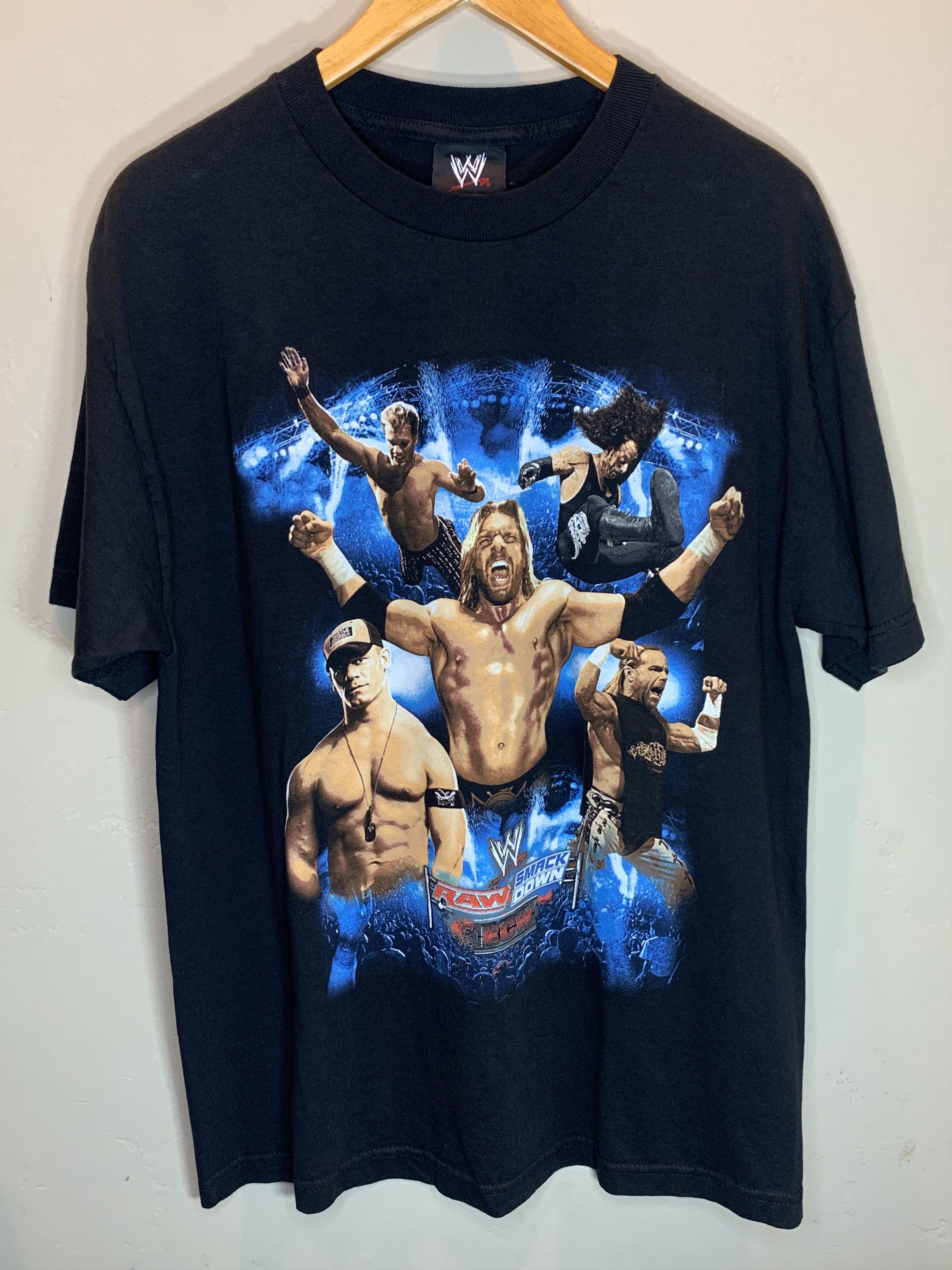 WWE *RARE* Vintage WWE Smackdown RAW ECW Wrestling T-Shirt L Size US L / EU 52-54 / 3 - 1 Thumbnail
