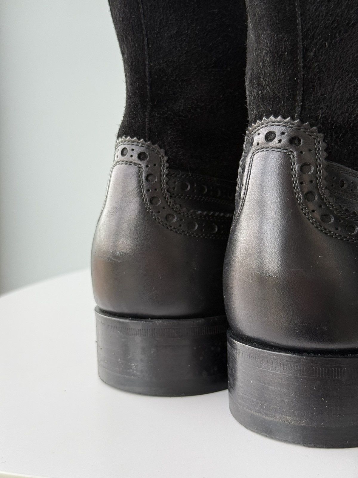Louis Vuitton Louis Vuitton Brogue Oxford Ankle Boot Higt Leather / Suede Size US 11 / EU 44 - 14 Thumbnail