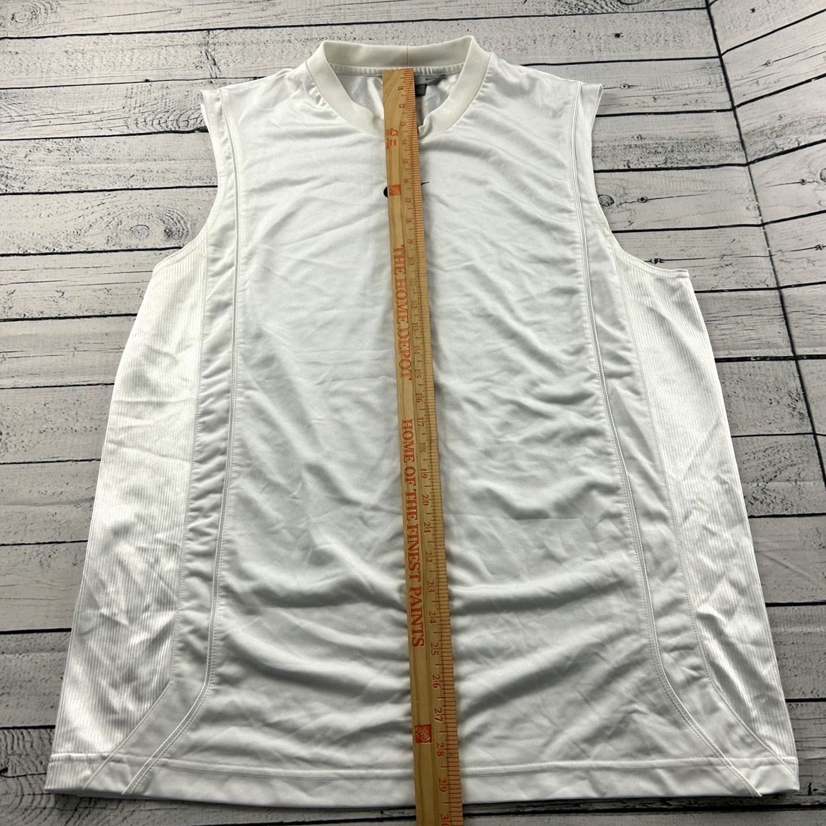 Nike VINTAGE Nike Sleeveless Center Check Jersey Shirt Mens L White Size US L / EU 52-54 / 3 - 4 Thumbnail