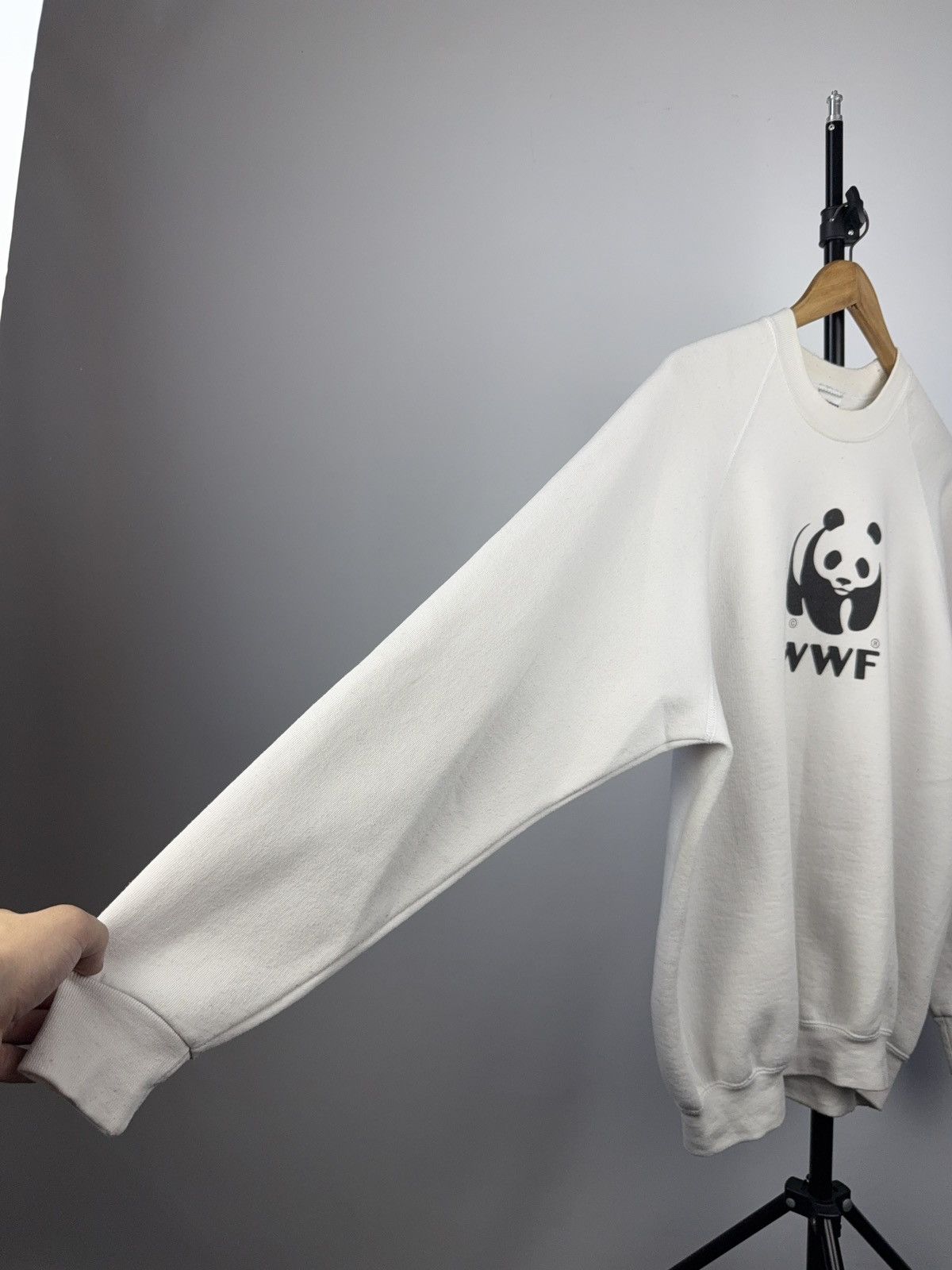 Jerzees × WWF Vintage 90s WWF Sweatshirt Jerzees Panda Logo Crewneck USA Size US L / EU 52-54 / 3 - 4 Thumbnail