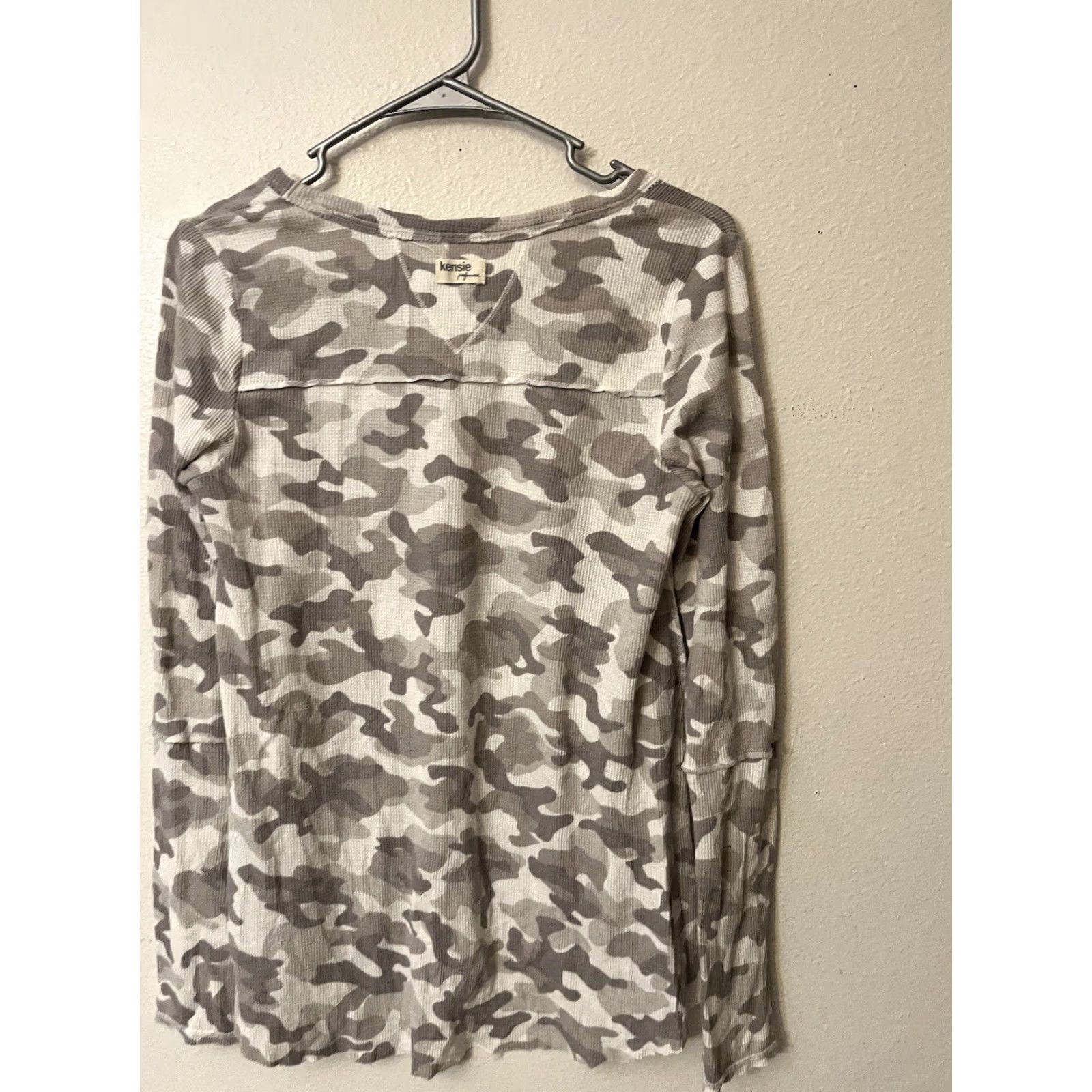 Vintage KENSIE Sweatshirt Women CAMO-PRINT Pullover Crew Neck 1/4 Zip Gray Medium Size M / US 6-8 / IT 42-44 - 3 Thumbnail