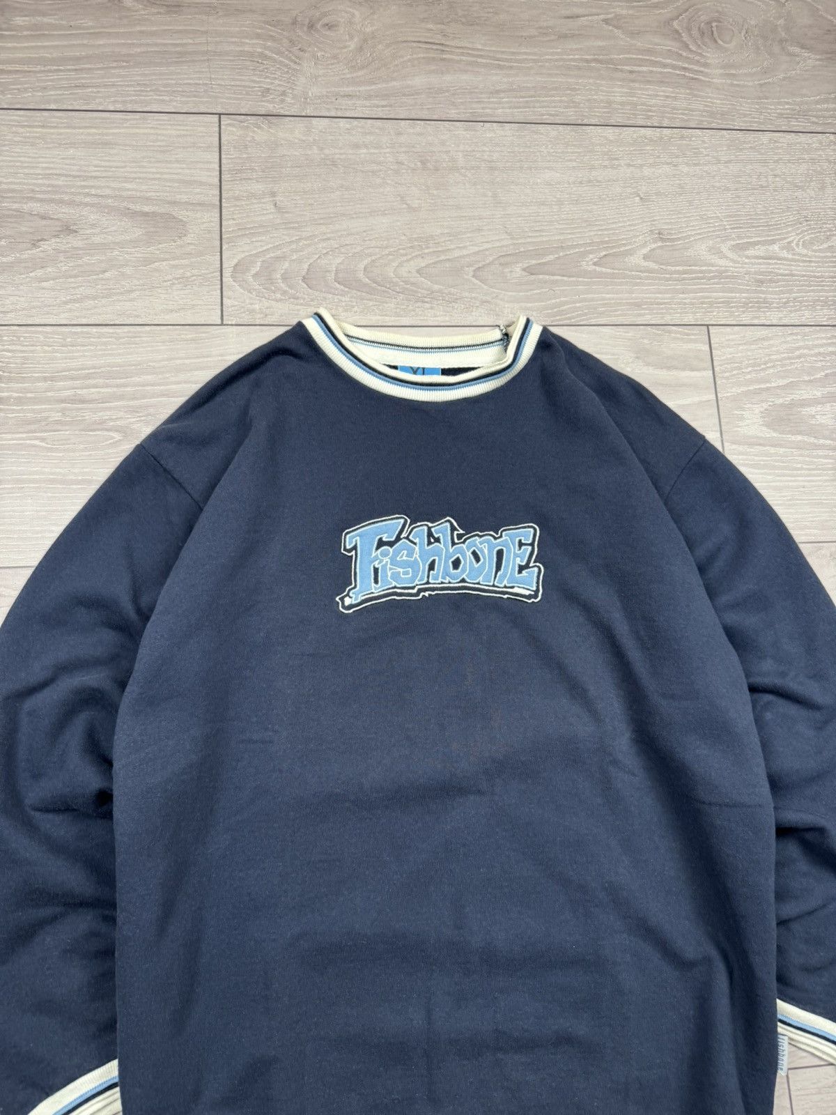 Rap Tees Vintage Fishbone Big Logo Rap Sweatshirt Y2K Size XL Size US XL / EU 56 / 4 - 3 Thumbnail