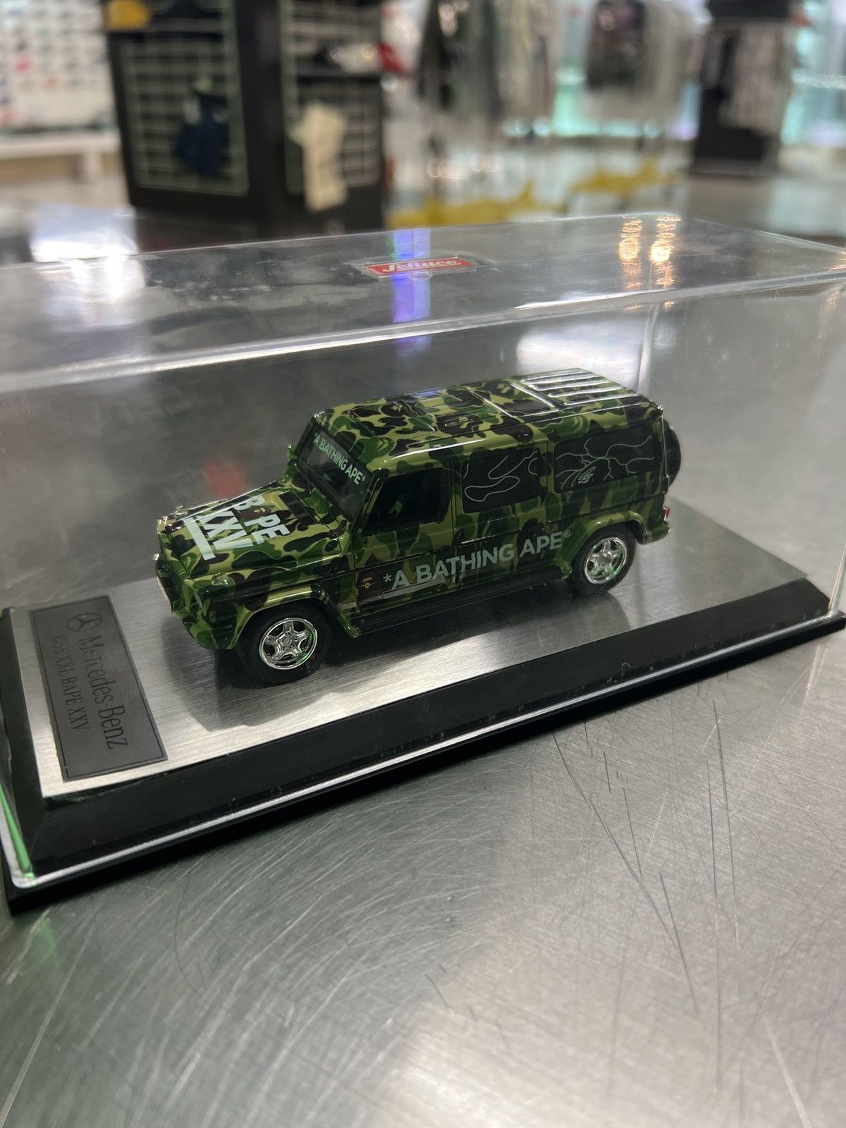 Bape Mercedes Benz X bape G wagon Size ONE SIZE - 3 Thumbnail