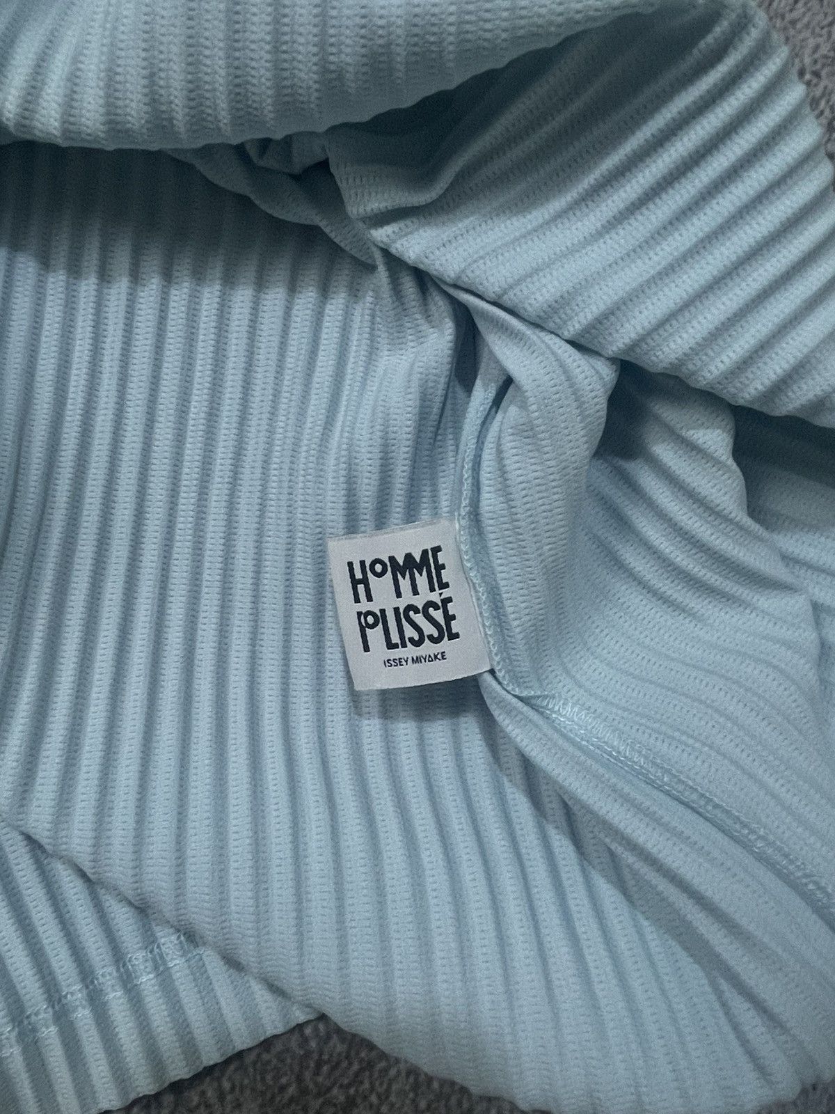 Homme Plisse Issey Miyake Homme Plissé Issey Miyake Short Sleeve Tee Light Blue Size US L / EU 52-54 / 3 - 6 Thumbnail