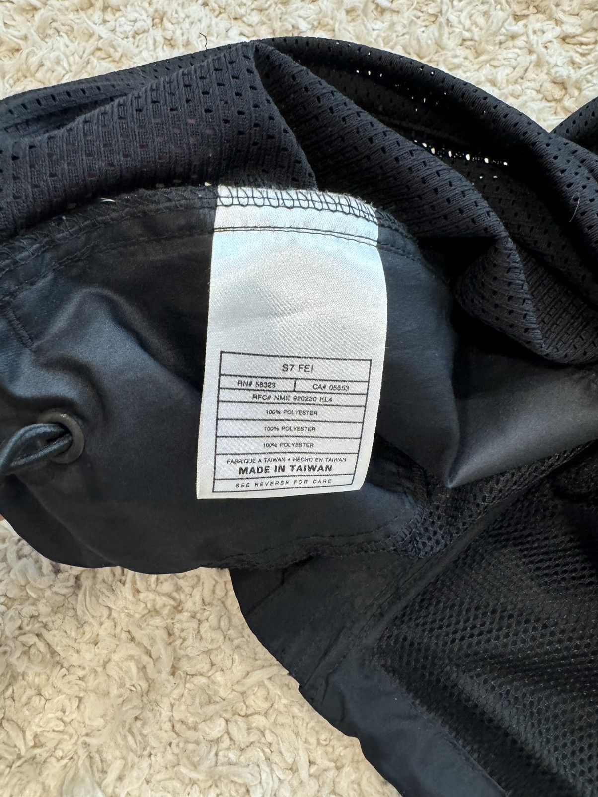 Nike Nike Vintage 90s Drill Vest Black – Size L Size US L / EU 52-54 / 3 - 5 Thumbnail