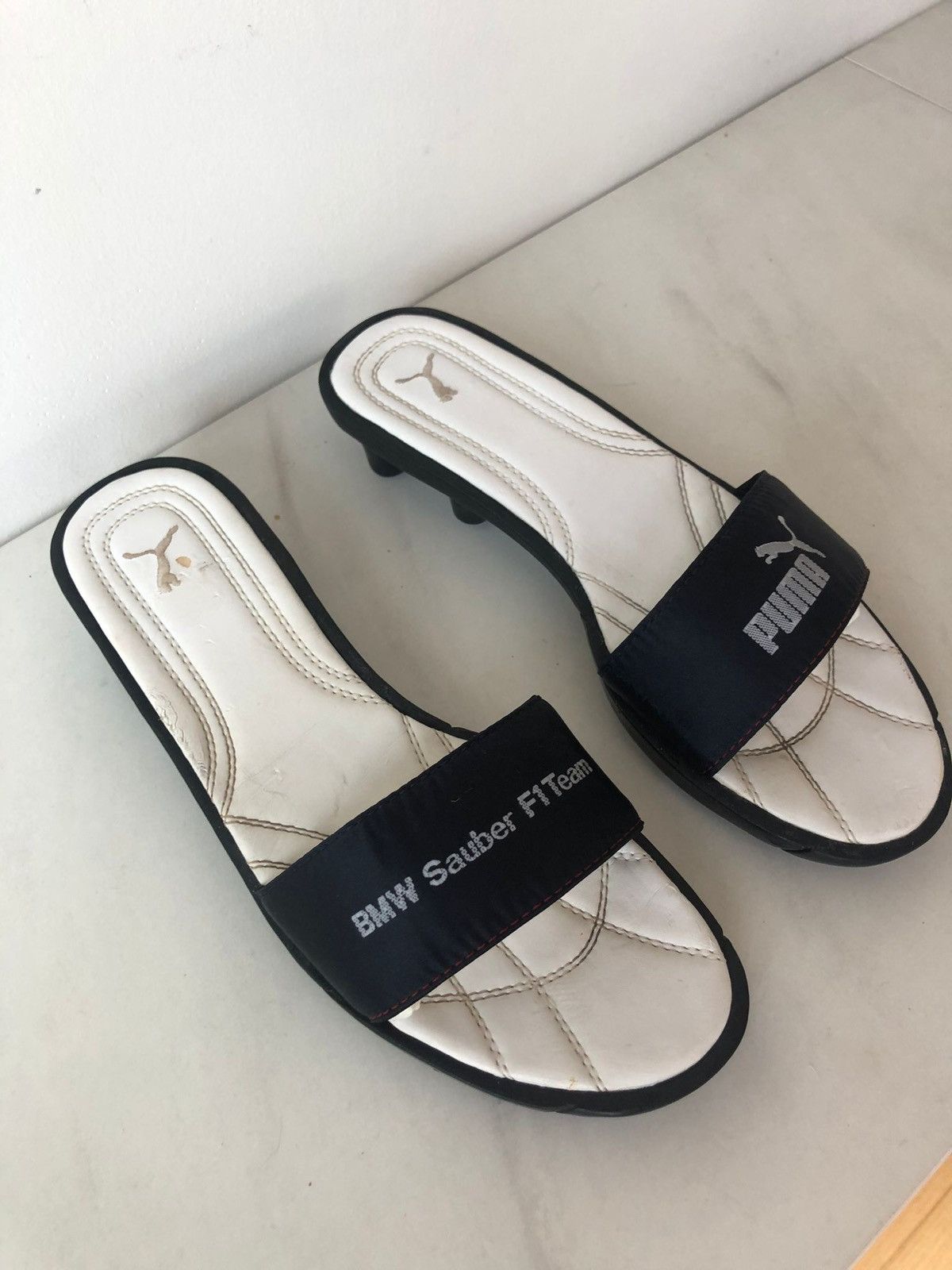 BMW × Puma Puma x BMW Sauber F1 viral rare vintage y2k Size US 7 / IT 37 - 6 Thumbnail