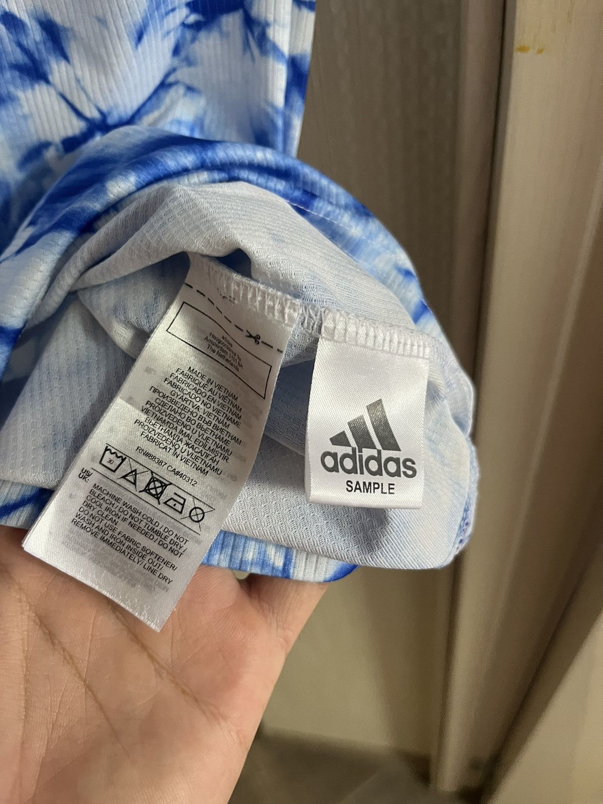 Pharrell Adidas sample Humanrace Manchester United Jersey Size US M / EU 48-50 / 2 - 4 Thumbnail
