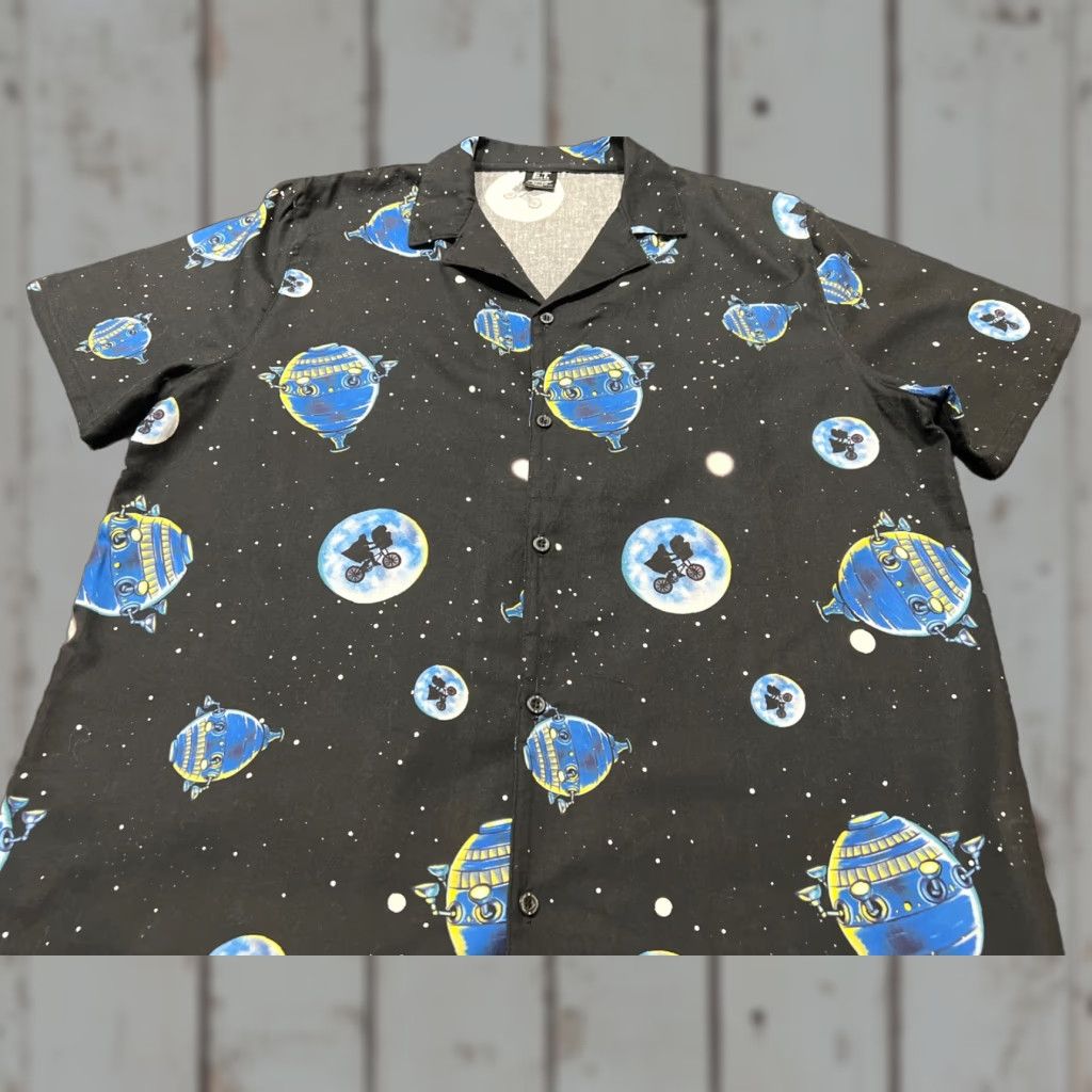 Vintage Cakeworthy E.T. Space Button-Up Shirt XL Black Men Short Sleeve Regular Size Size US XL / EU 56 / 4 - 1 Thumbnail