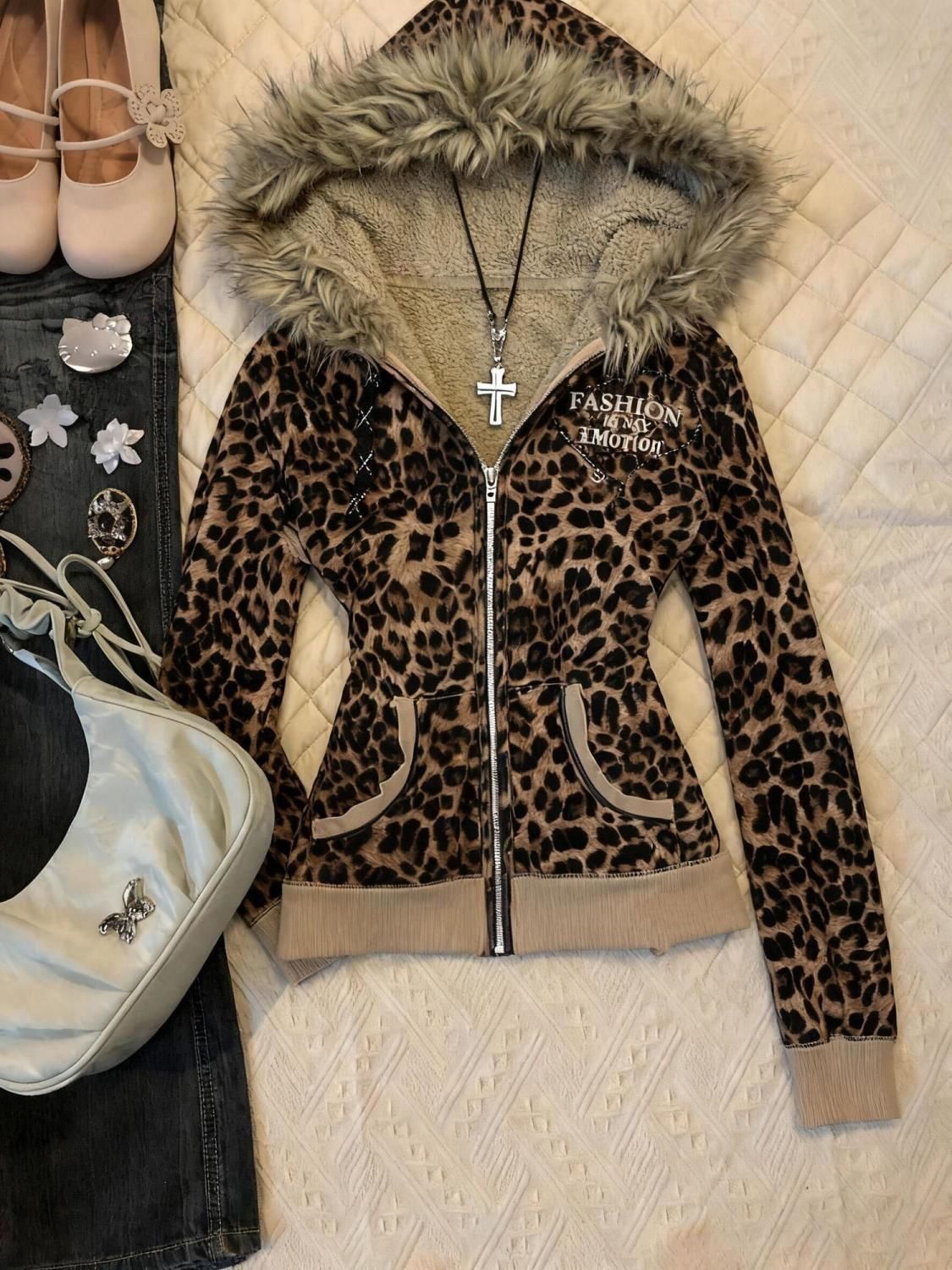 Other Y2K Leopard Fuzzy Hoodie – Letter Print Fur Cardigan Size XXL / US 16-18 / IT 52-54 - 2 Thumbnail
