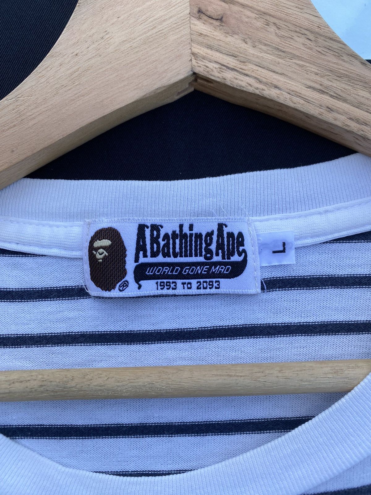 Bape Rare BAPE Stripes Tshirt Size US L / EU 52-54 / 3 - 11 Thumbnail