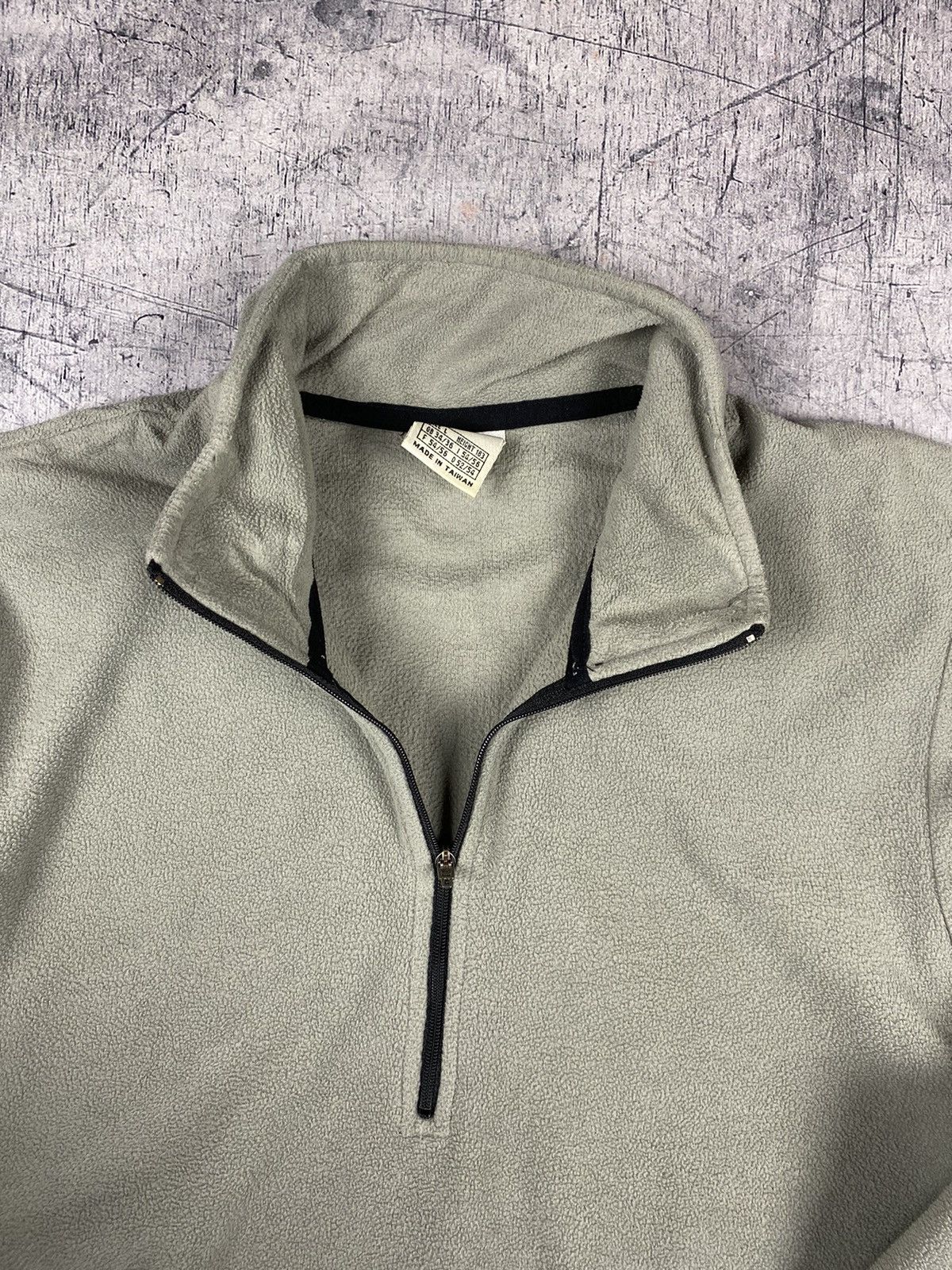 Nike Vintage Nike Zip Fleece Jacket Y2K Style Size US L / EU 52-54 / 3 - 9 Thumbnail