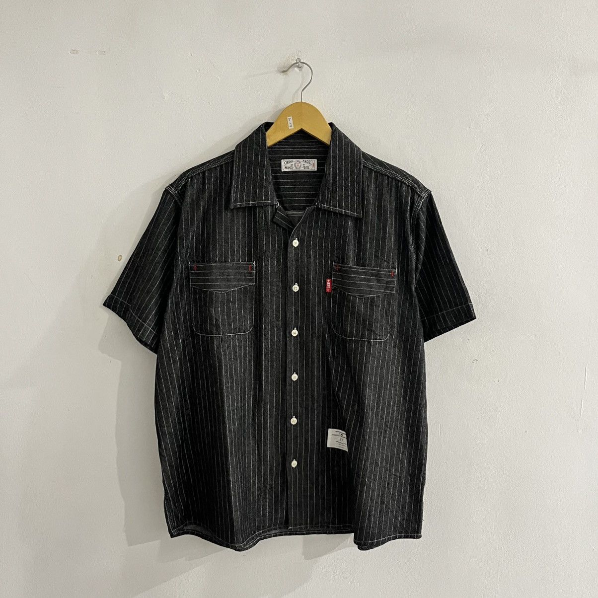Japanese Brand Bee - Striped SS Button Up Size US M / EU 48-50 / 2 - 1 Thumbnail