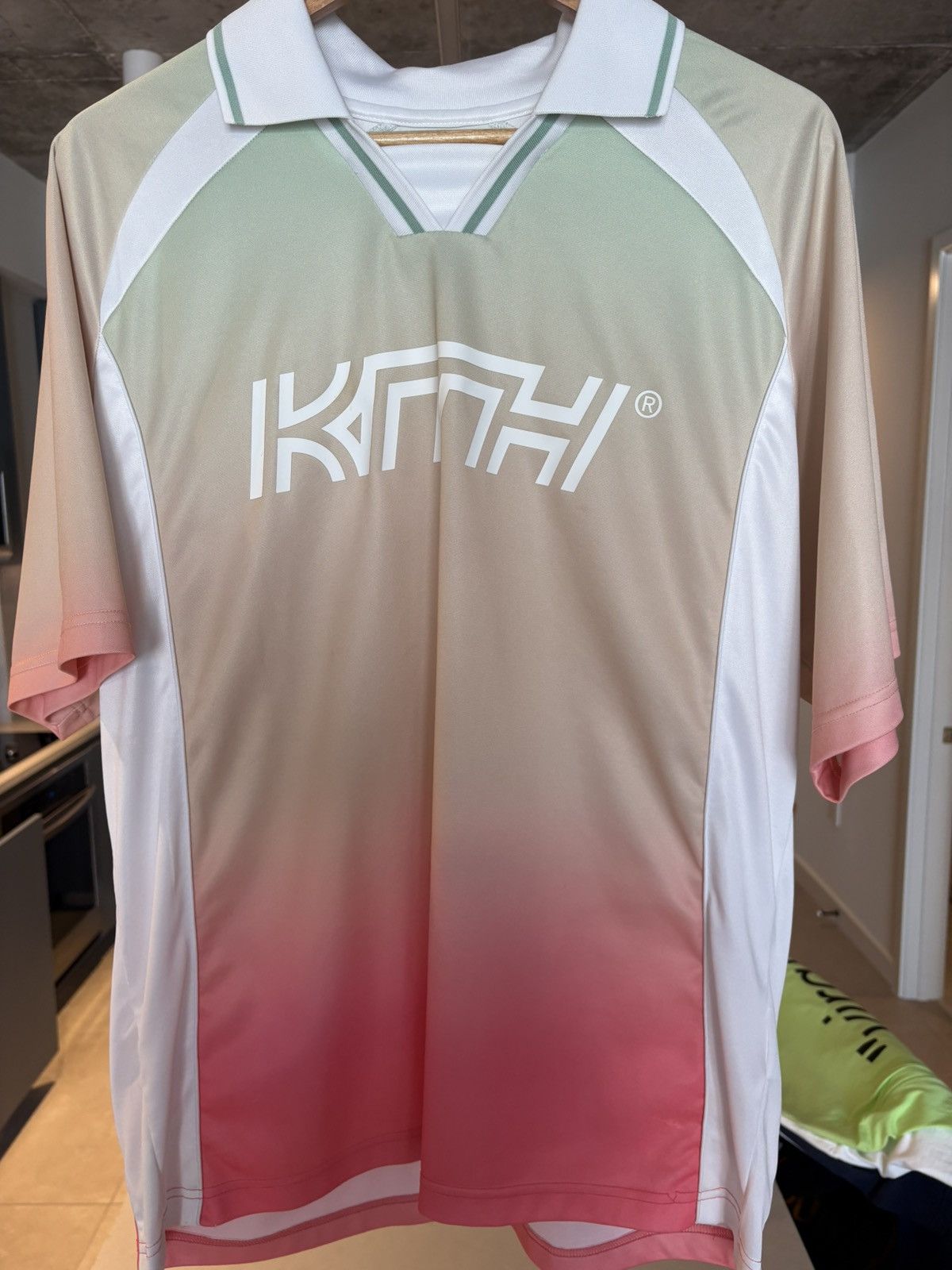 Kith Kith Seoul Edison South Korea soccer jersey size large