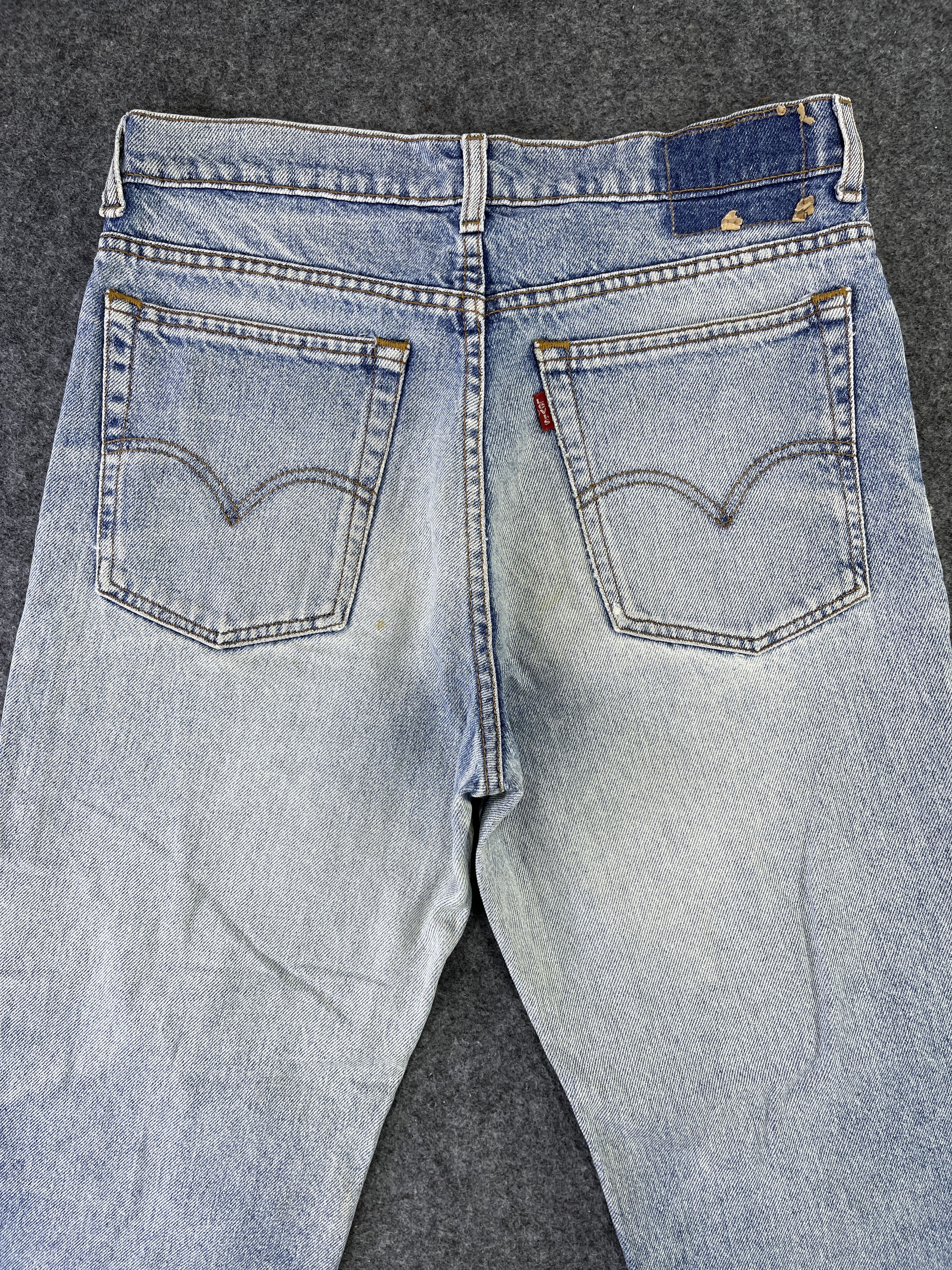 Levi's Vintage Levis Distressed Stone Wash Jeans - J824 Size US 30 / EU 46 - 4 Thumbnail