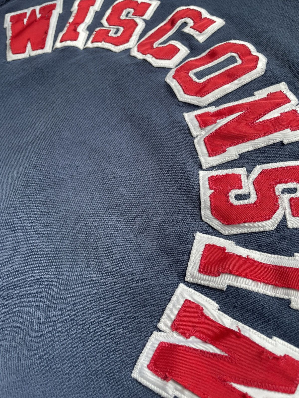 Champion Vintage Champion 1990s Reverse Weave Wisconsin Size US XL / EU 56 / 4 - 3 Thumbnail