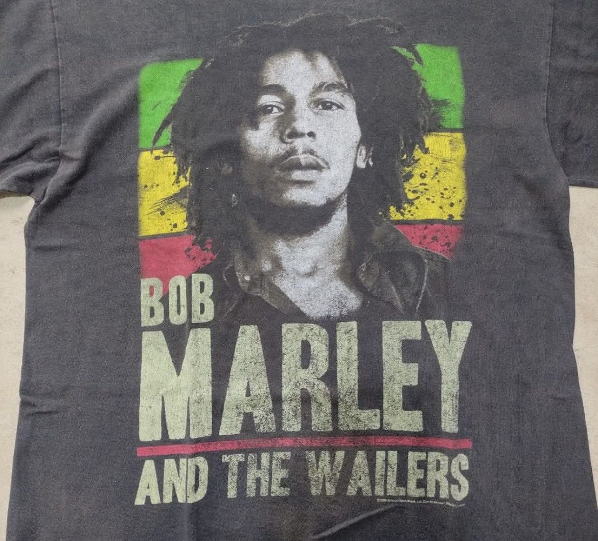 Vintage Vintage Bob Marley Sun Faded Tee Size US L / EU 52-54 / 3 - 2 Thumbnail