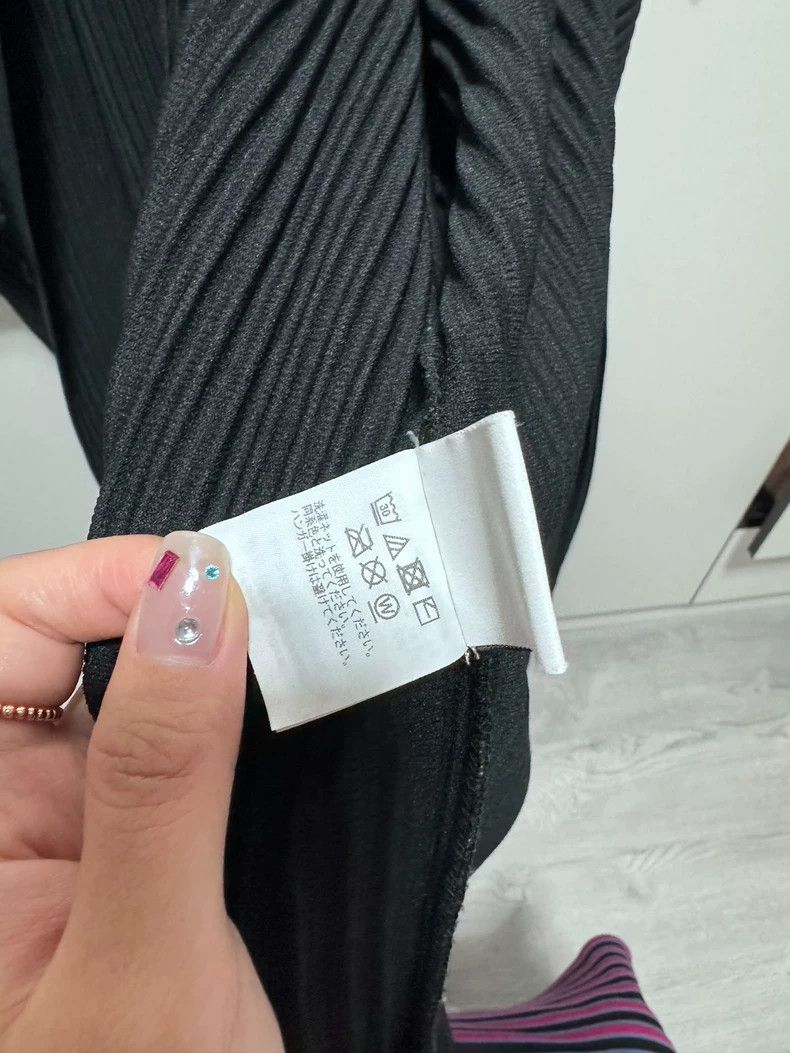 Issey Miyake issey miyake size:2 Black pleated shirt Size US M / EU 48-50 / 2 - 4 Thumbnail