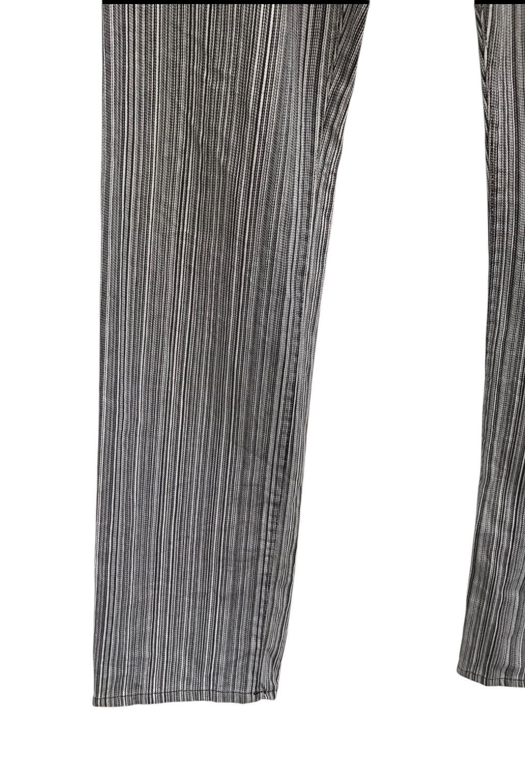 Japanese Brand Japanese Brand Acoustic Stripe Casual Pants Made in Japan Size US 32 / EU 48 - 4 Thumbnail