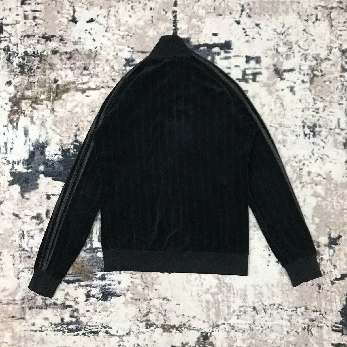 Adidas × Vintage Vintage Y2k Adidas Small Logo Velvet Sweater Size US S / EU 44-46 / 1 - 10 Thumbnail