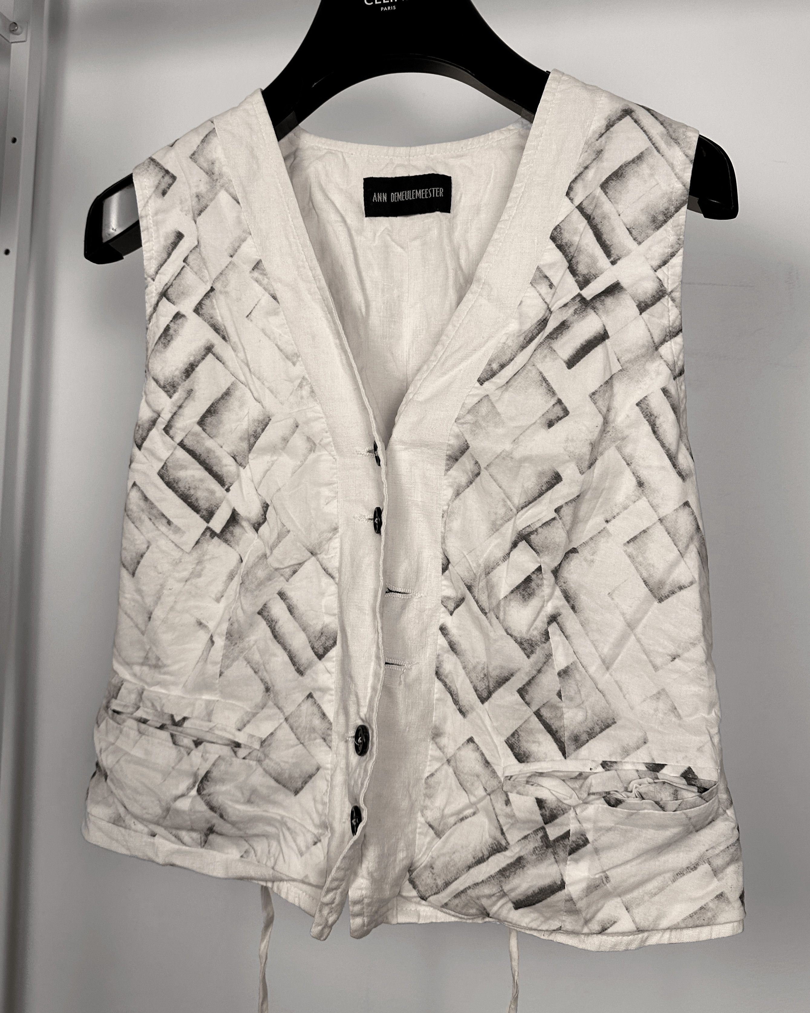 Ann Demeulemeester Ann Demeulemeester Overprint Waistcoat Vest Size US S / EU 44-46 / 1 - 3 Thumbnail