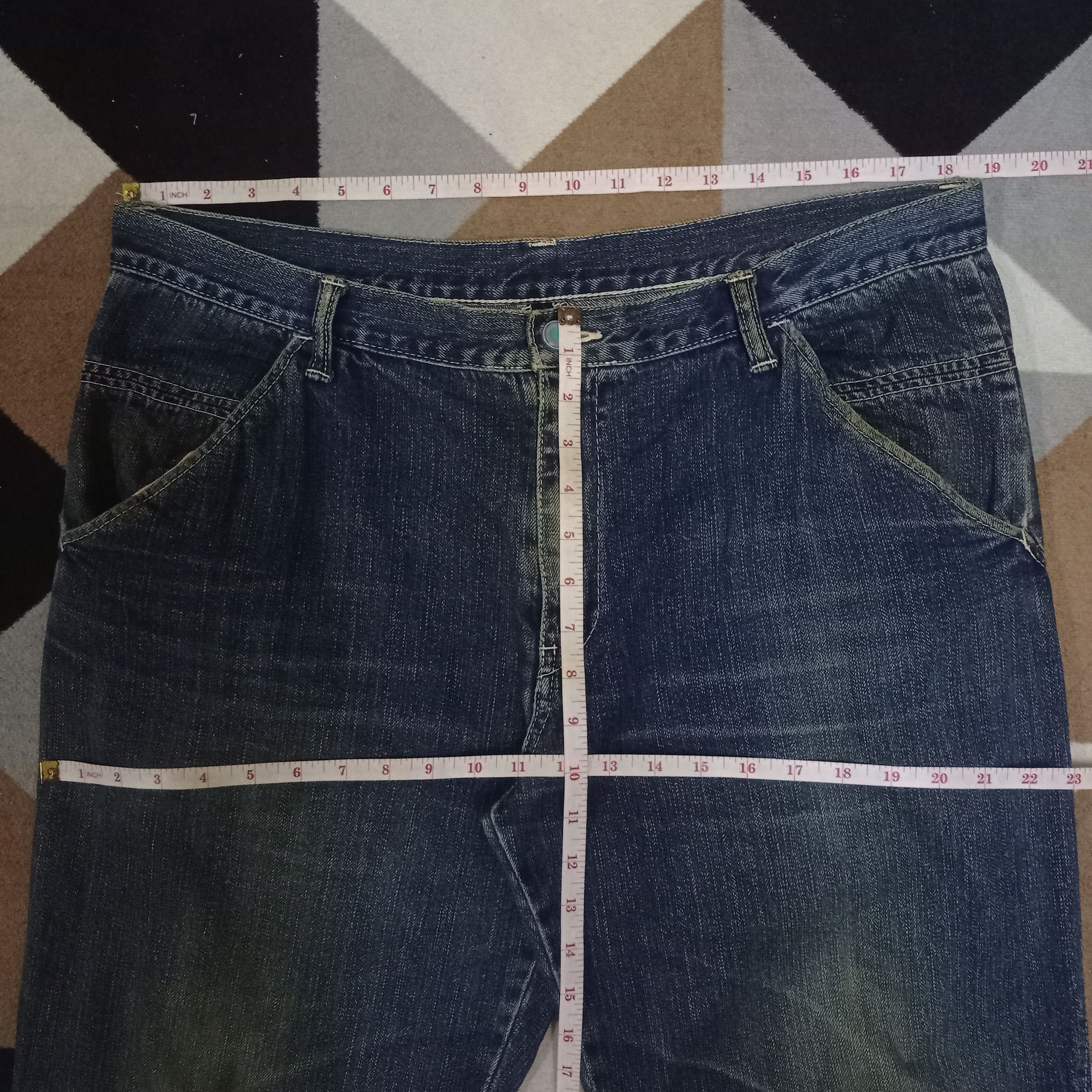 Japanese Brand Vintage Japanese Brand Mud Wash Flare Denim Baggy Jeans Size US 37 - 8 Thumbnail