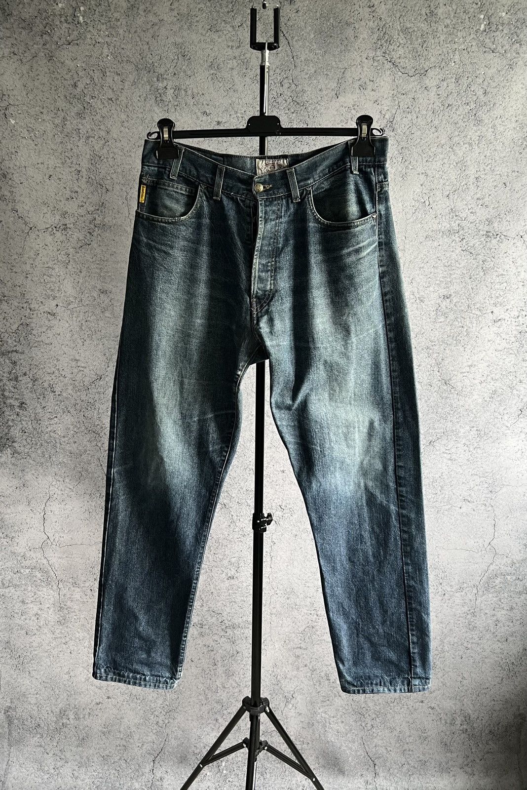 Giorgio Armani Jeans Vintage Y2K Straight 1990s Metal Logo Denim