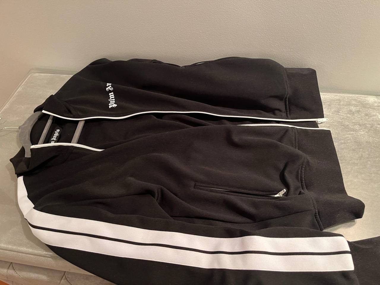 Palm Angels Palm Angels Classic Track Jacket 'Black/White' Size US L / EU 52-54 / 3 - 5 Thumbnail